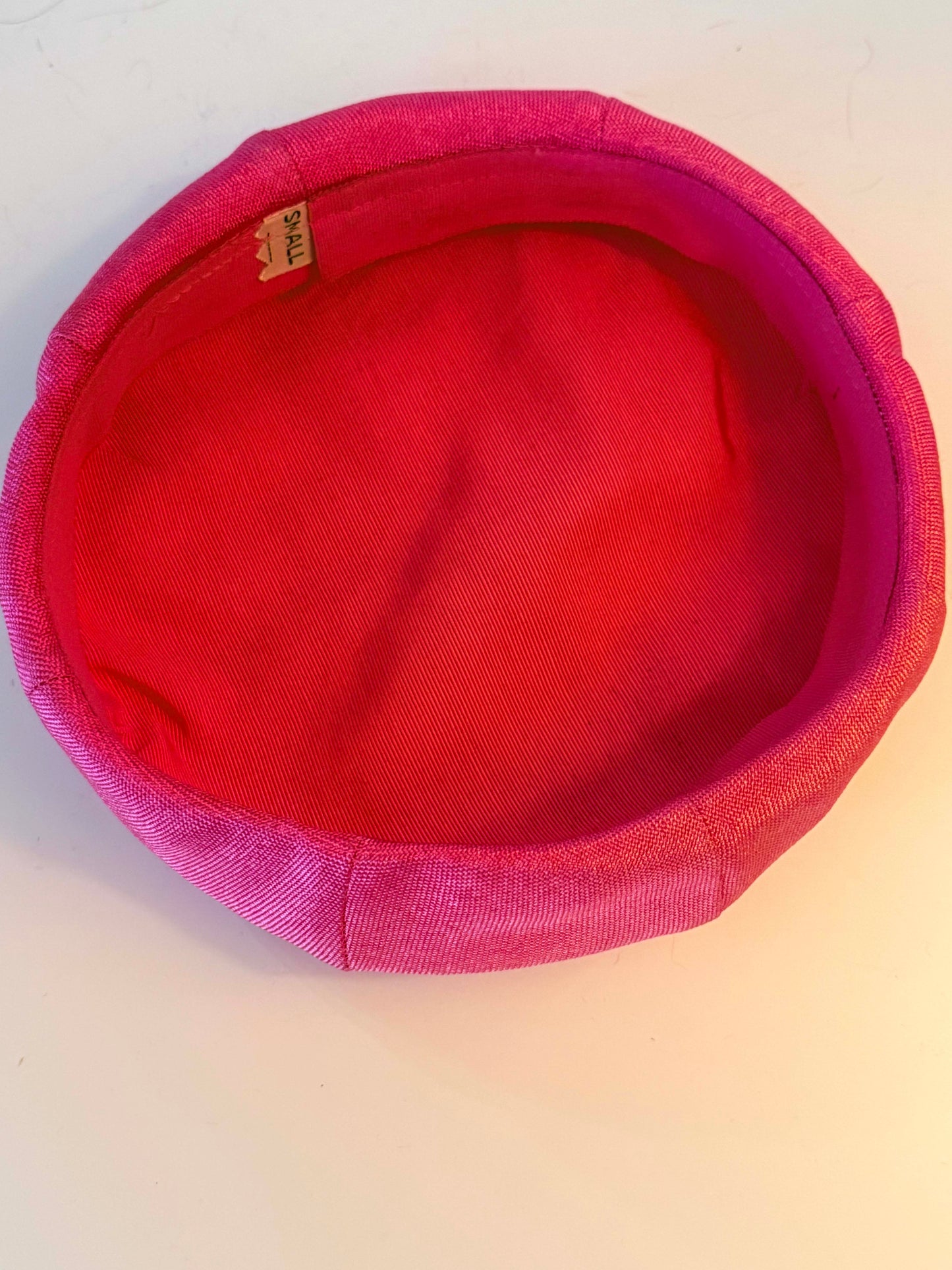 Vintage 1960s Pink Linen Pillbox Hat, Bubblegum Pink Beret Hat, Mid Century Minimalist Hat, Mod Millinery, Bridal Hat, Wedding Guest Hat