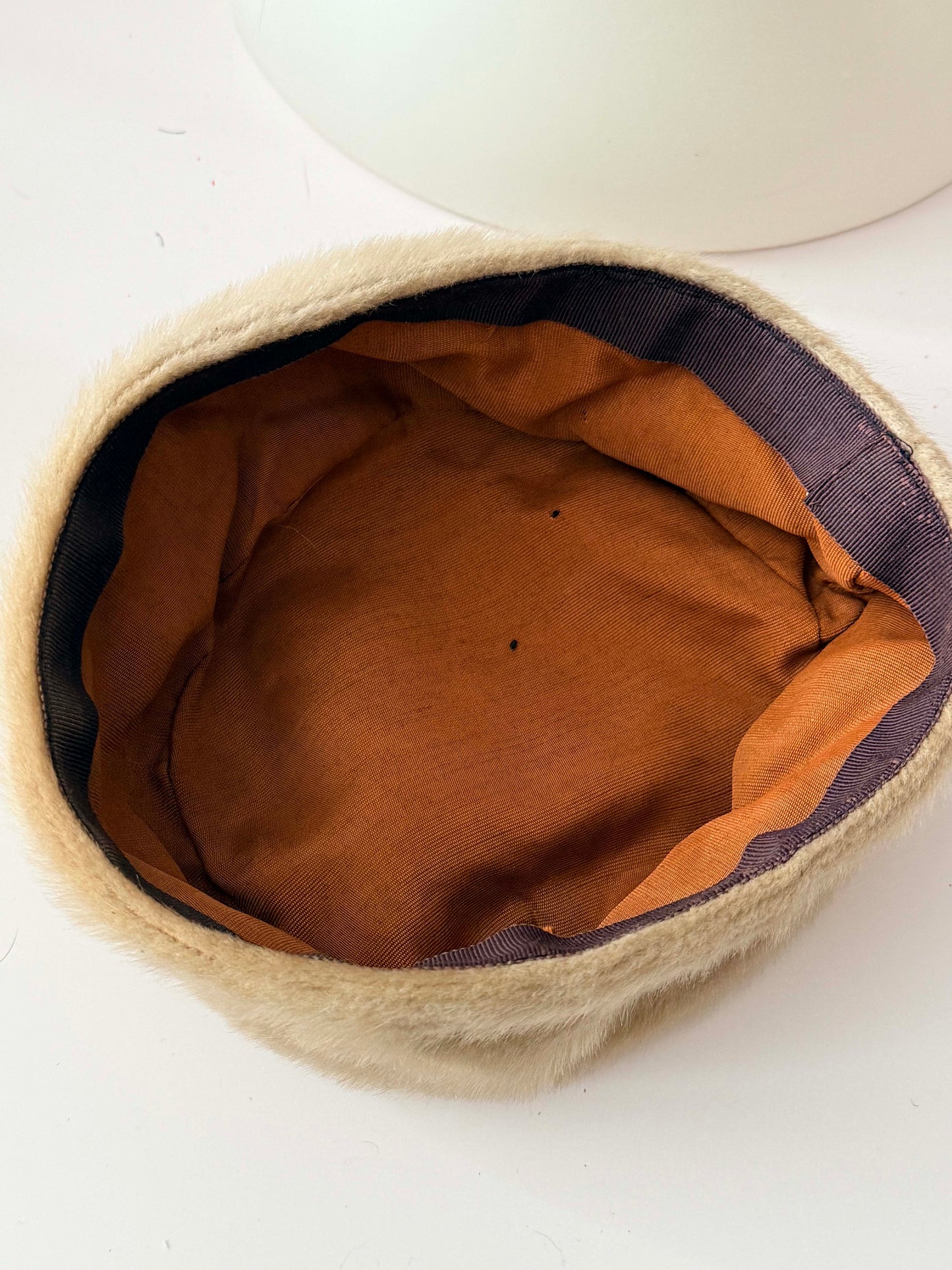 1950s - 1960s Cream Camel Faux Fur Hat – Vintage Mid Century Winter Faux Fur Pillbox