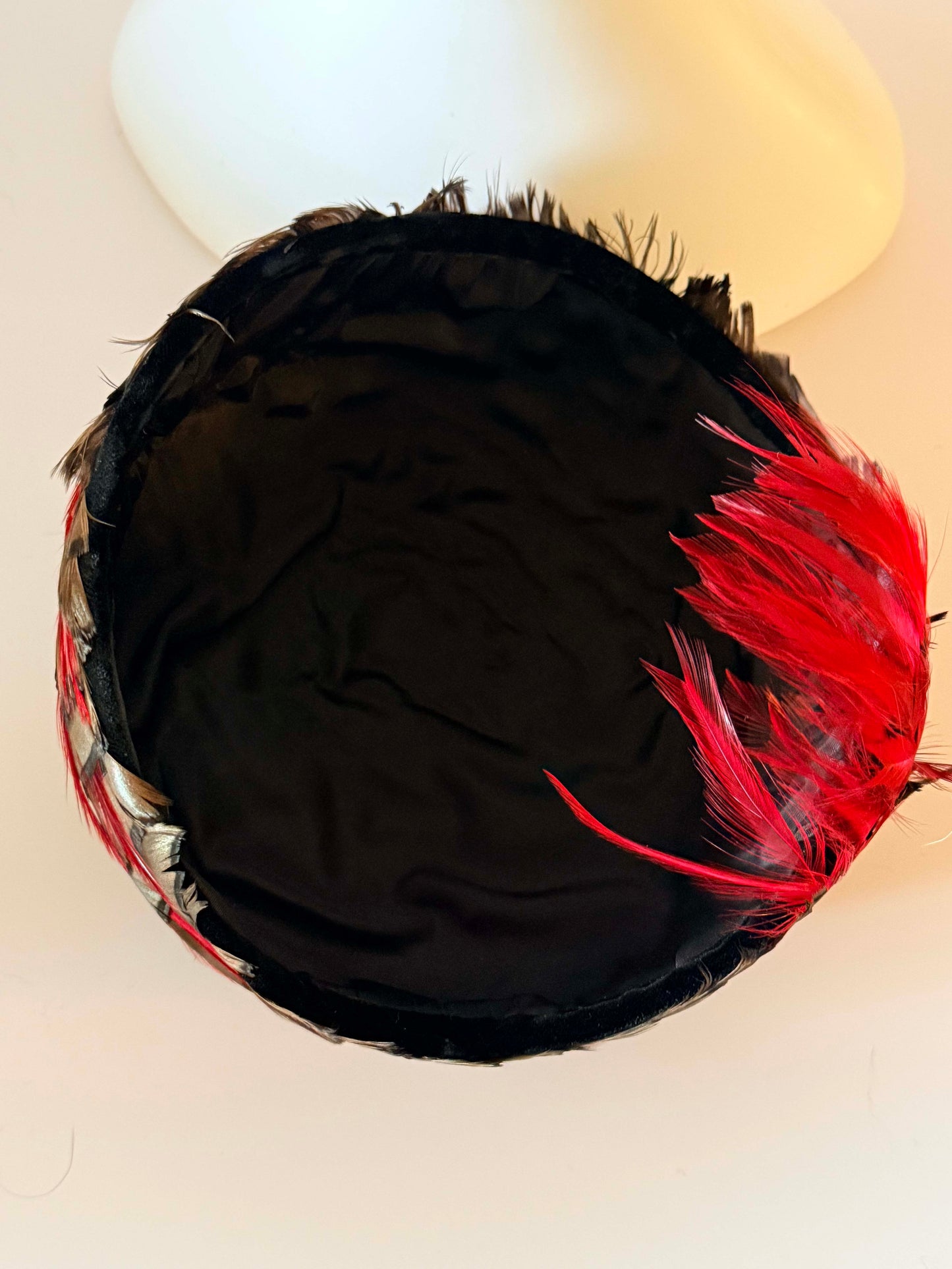 Vintage Asymmetrical Feather Cocktail Hat – Brown / Grey Feather Cap with Red Feather Accents