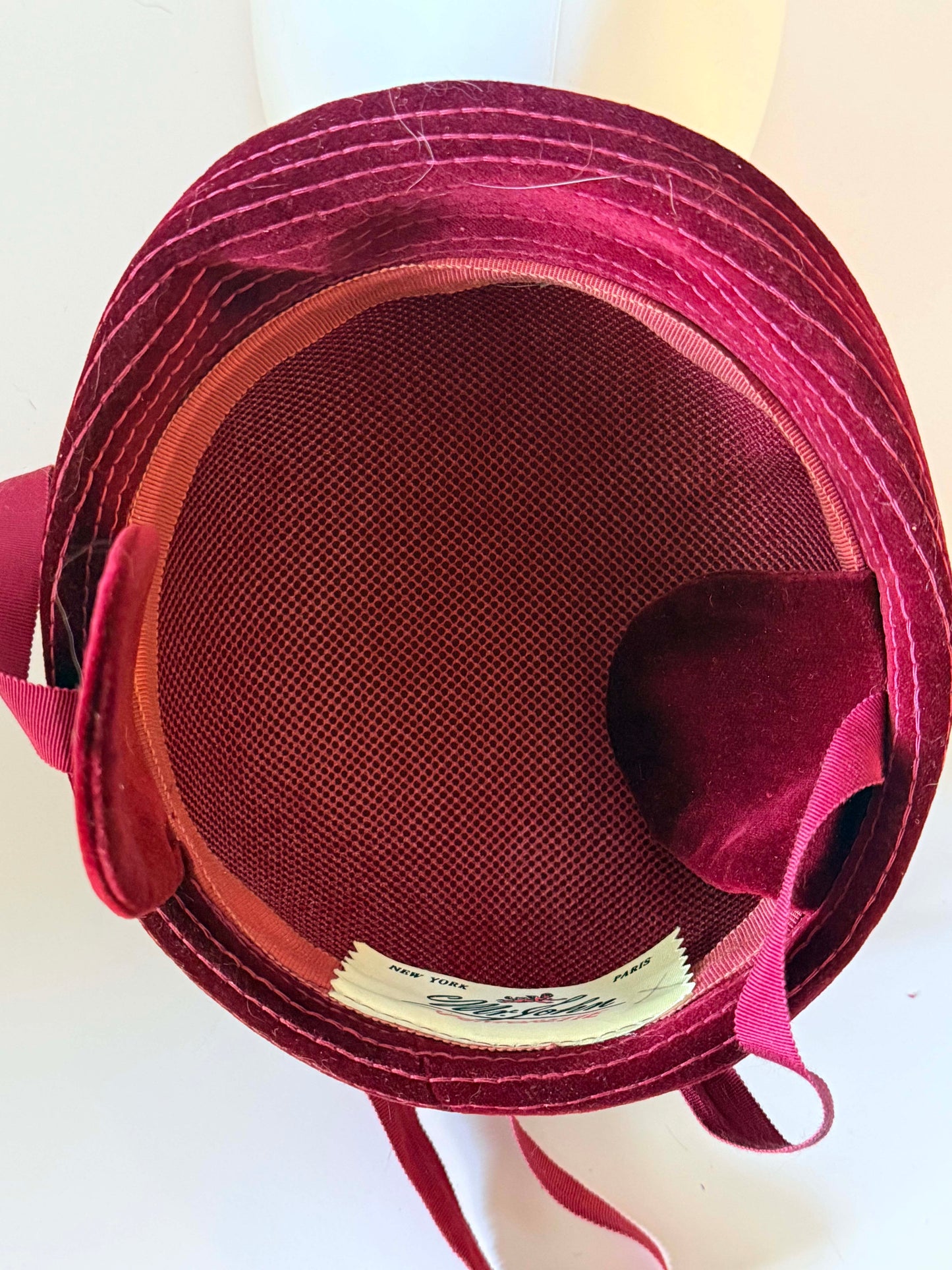 Vintage Mr. John New York Paris Burgundy Red Velvet Riding Style Hat – 1950s Ribbon Tie Hat