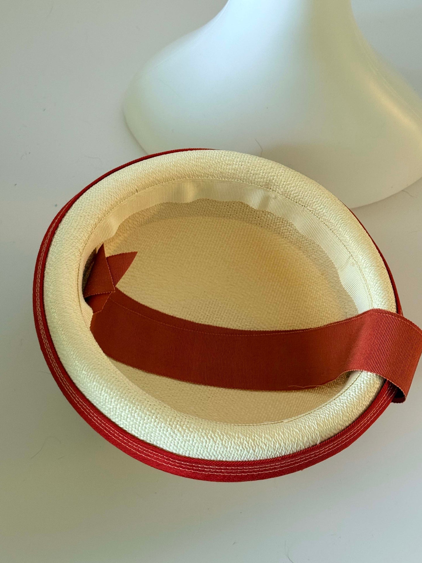 Vintage 1960s Cream Straw Breton Boater Hat with Rust Red Ribbon and Mother of Pearl Studs