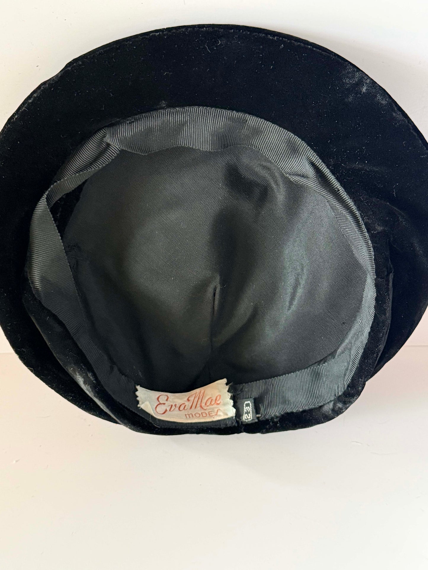 Vintage 1960s Eva Mae Black Velvet Picture Hat, French Hat, Rhinestone Accent Hat, Designer Vintage Hat, Women's Classic Beret