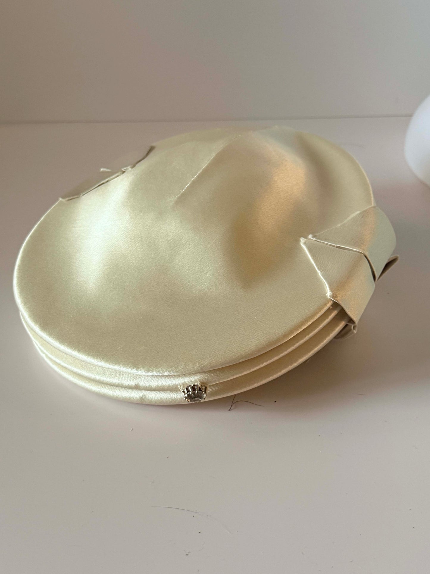 Vintage 1960s Ivory Satin Percher Hat with Birdcage Veil | Bridal Fascinator | Wedding Cocktail Hat | Mid Century Bridal Headpiece