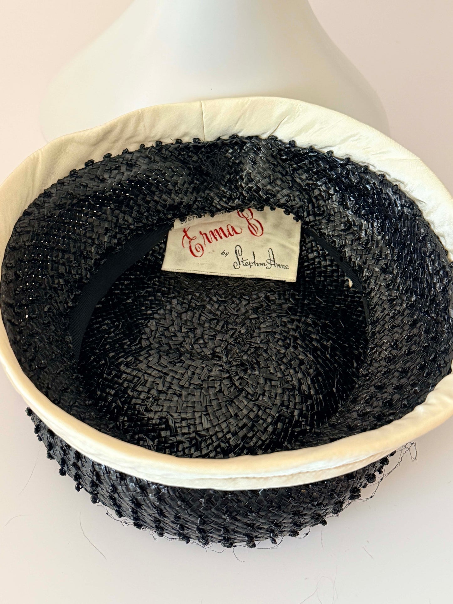 Vintage Erma B by Stephen Anne Black Woven Straw Pillbox Hat with Ivory Band – 1950s Sculptural Hat