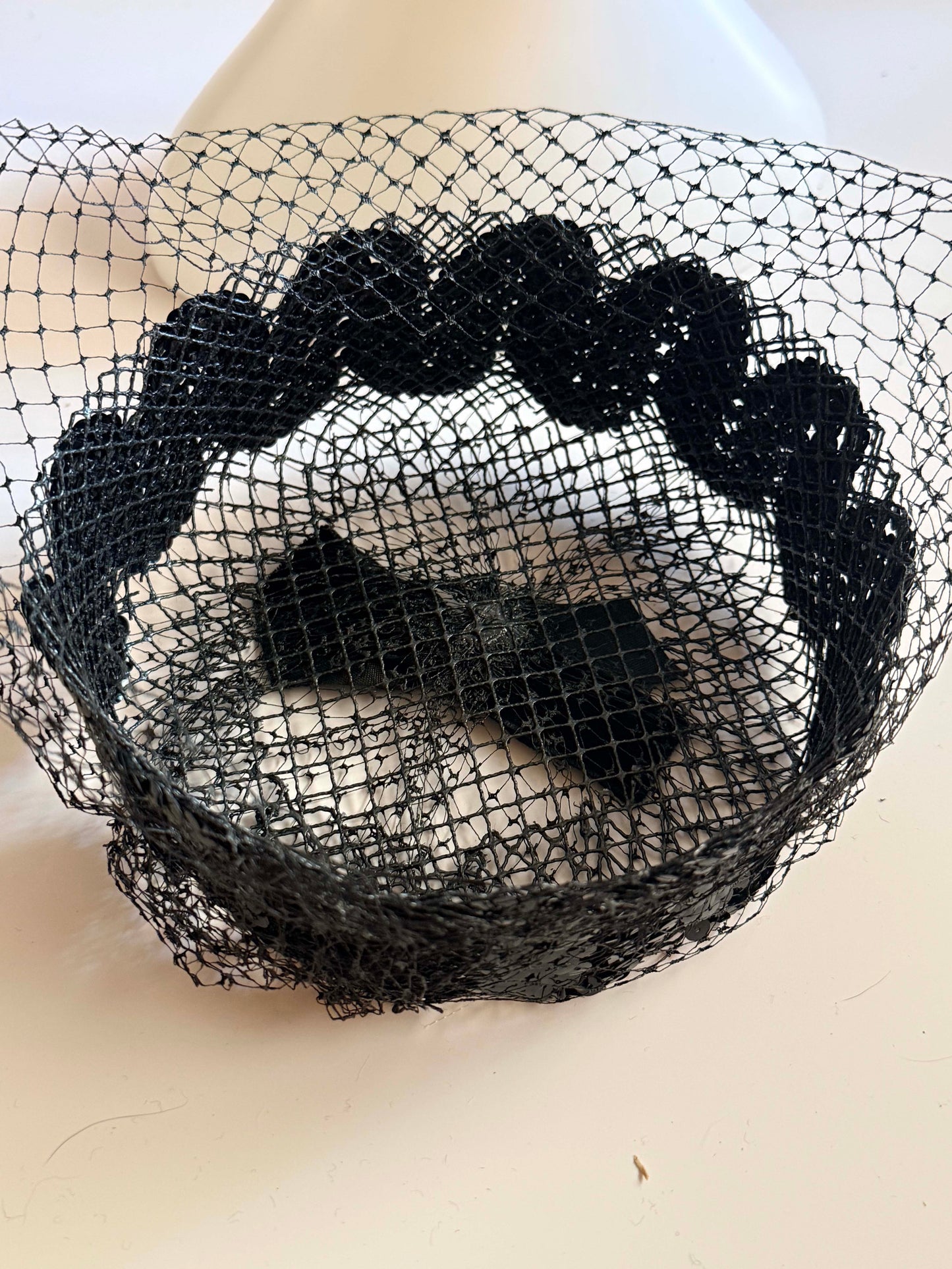 Vintage 1950s Black Sequin Veil Hat Cocktail Fascinator Netting Bow