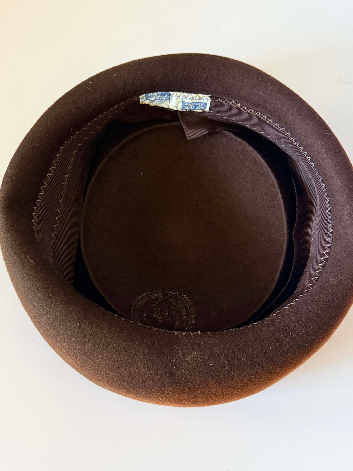 Vintage 1960s Brown Wool Felt Breton Hat Sculptural Raised Brim Rounded Crown Women's Mod Millinery