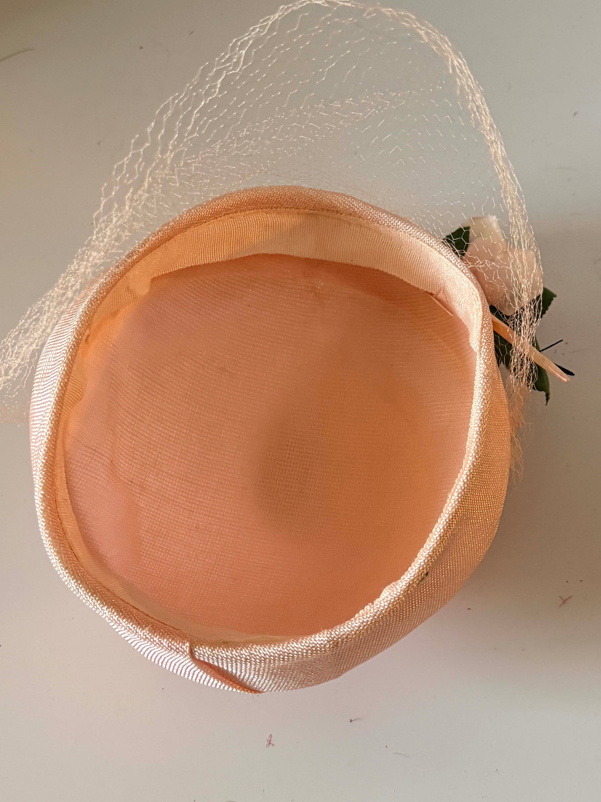 Vintage 1950s Blush Pink Half Hat White Rose Veil Green Leaves Women's Bridal Wedding Cocktail Mid Century Millinery