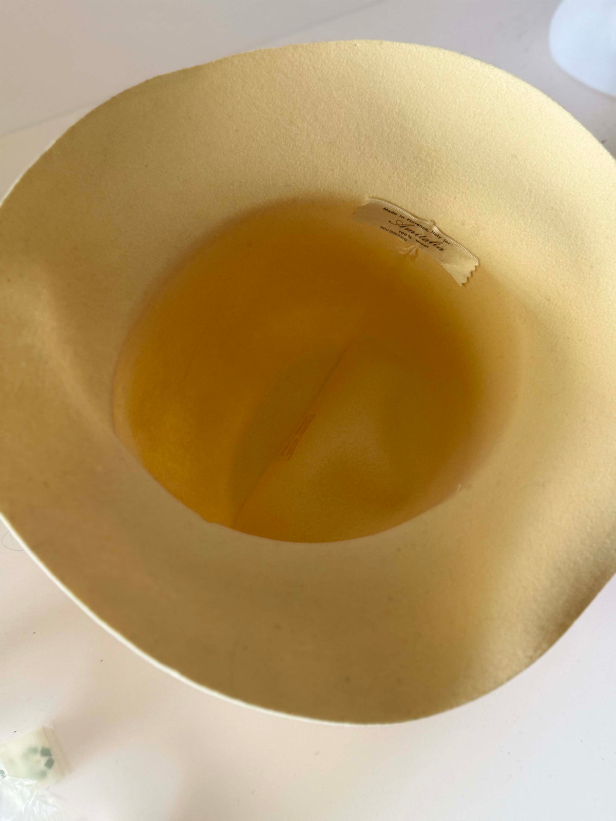 Vintage 1970s Made in Italy Ivory Wool Felt Wide Brim Hat Gold Chain Tassel Women's Mod Boho Designer Style Hat