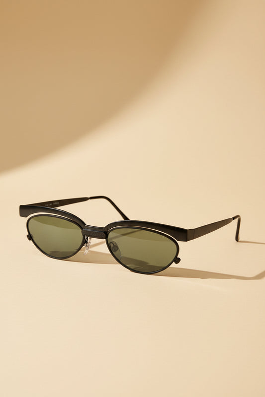 Floating Lens Cat Eye 90s Vintage Sunglass - Trina 1