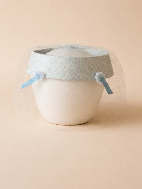 Vintage Baby Blue Halo Hat with Veil – 1950s 1960s Fascinator Style – Mid Century Bridal or Occasion Hat