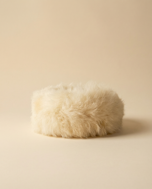 1950s–1960s Vintage Cream Fur Hat – Classic Mid-Century Winter Statement Hat