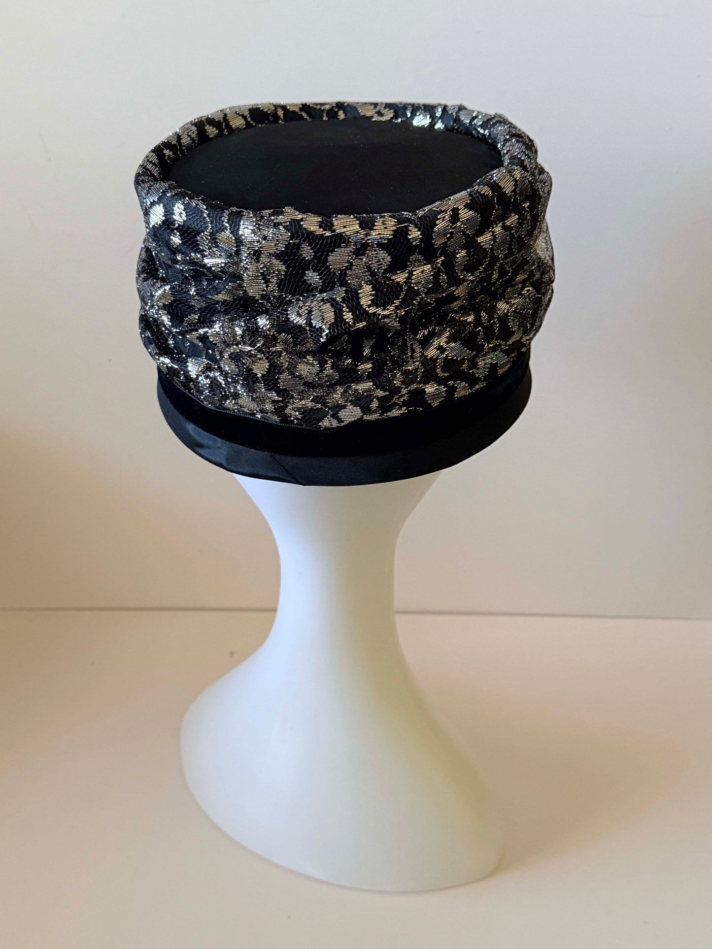 1950s Mr John Classic Black and Silver Lace Pillbox Hat – Mid Century Formal Occasion Hat