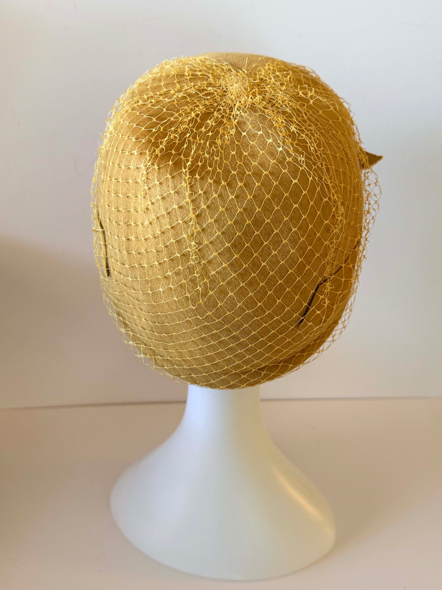1960s Mustard Yellow Cloche Hat – Vintage Wool Felt Veiled Bow Dress Hat