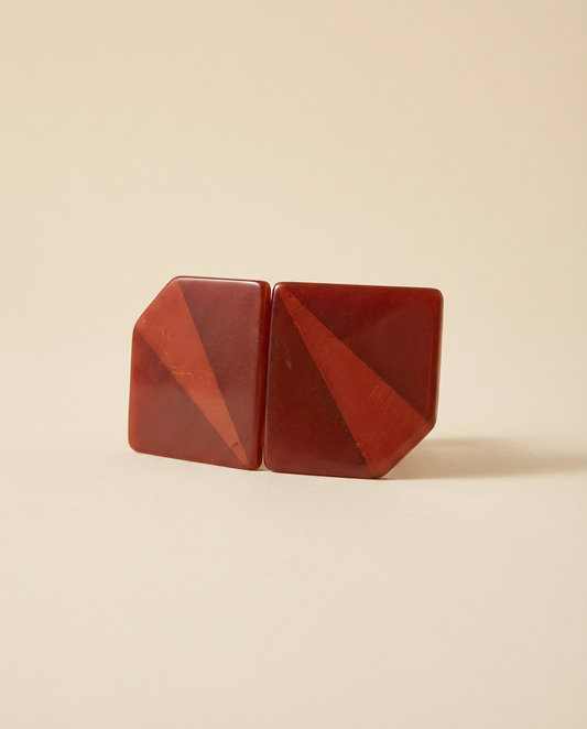 1940s–1950s Vintage Two Tone Red Bakelite Belt Buckle – Geometric Faceted Art Deco Revival Clasp – Sculptural Mid Century Statement Accessory