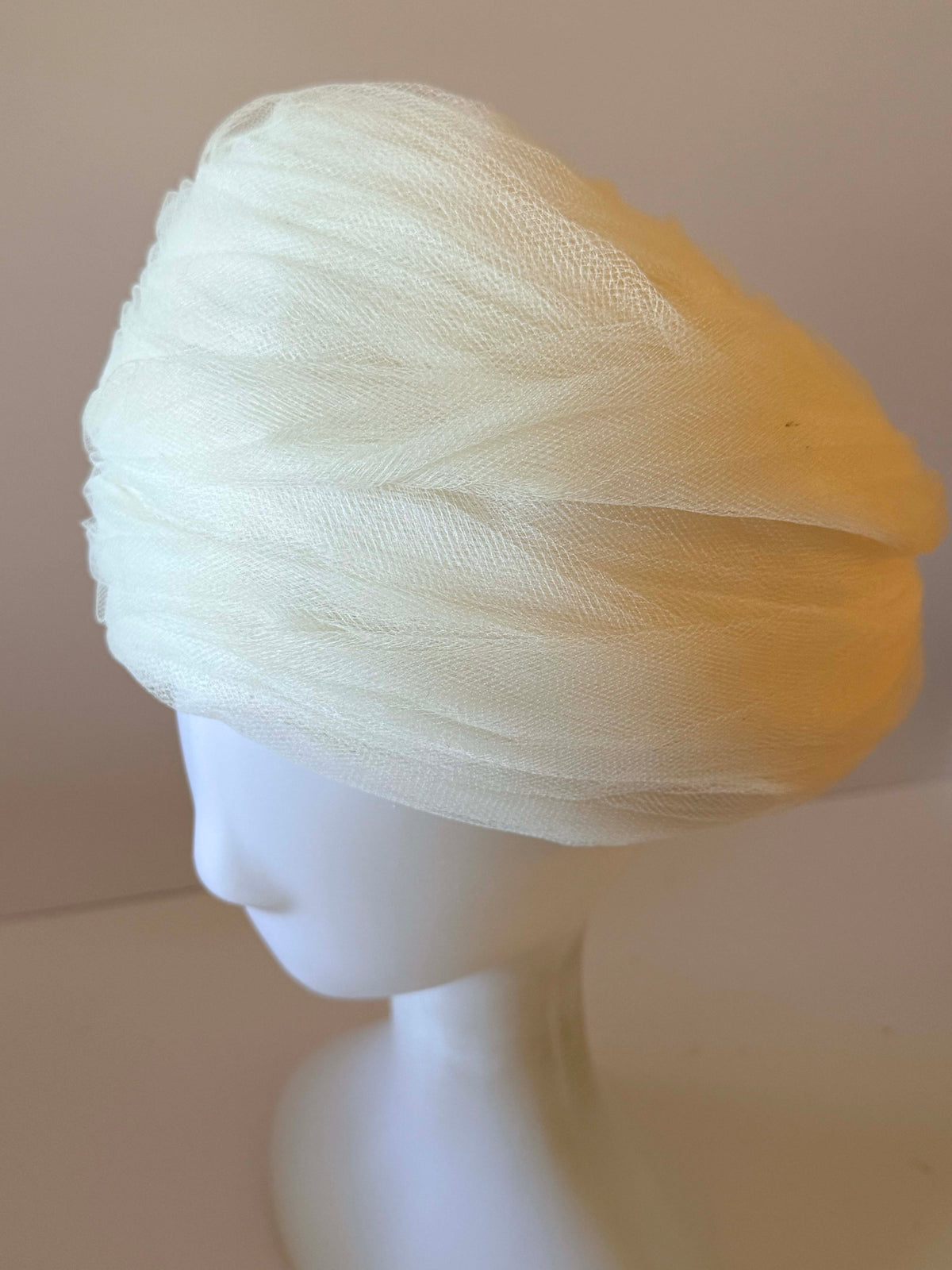 Vintage 1960s Ivory Tulle Turban Hat Draped Mesh Sculptural Pillbox Bridal Wedding Cocktail Mid Century Women's Millinery