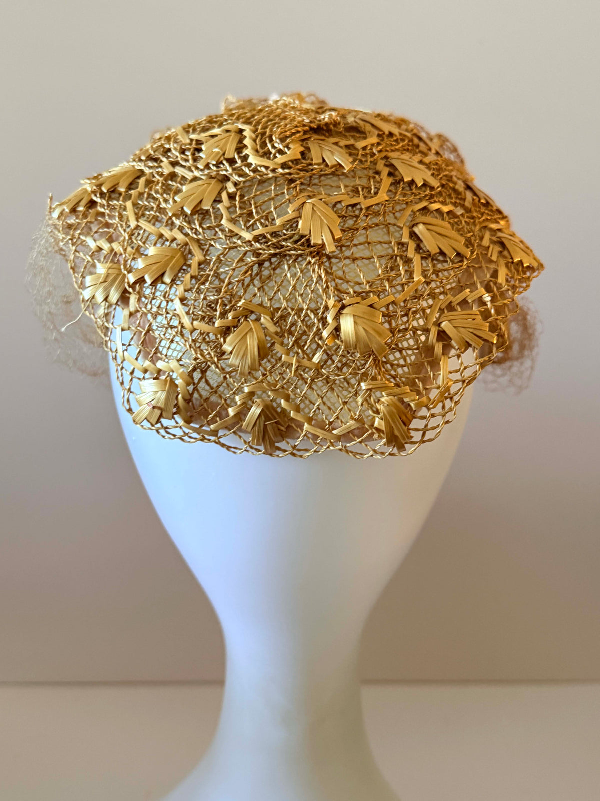Vintage 1950s Gold Straw Half Hat with Birdcage Veil Ivory Flowers Wedding Bridal Fascinator Spring Garden Party Millinery