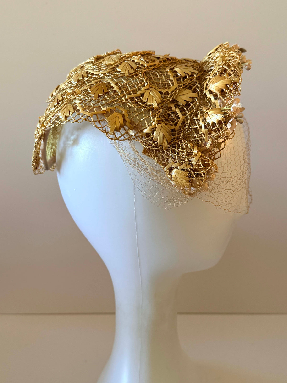Vintage 1950s Gold Straw Half Hat with Birdcage Veil Ivory Flowers Wedding Bridal Fascinator Spring Garden Party Millinery