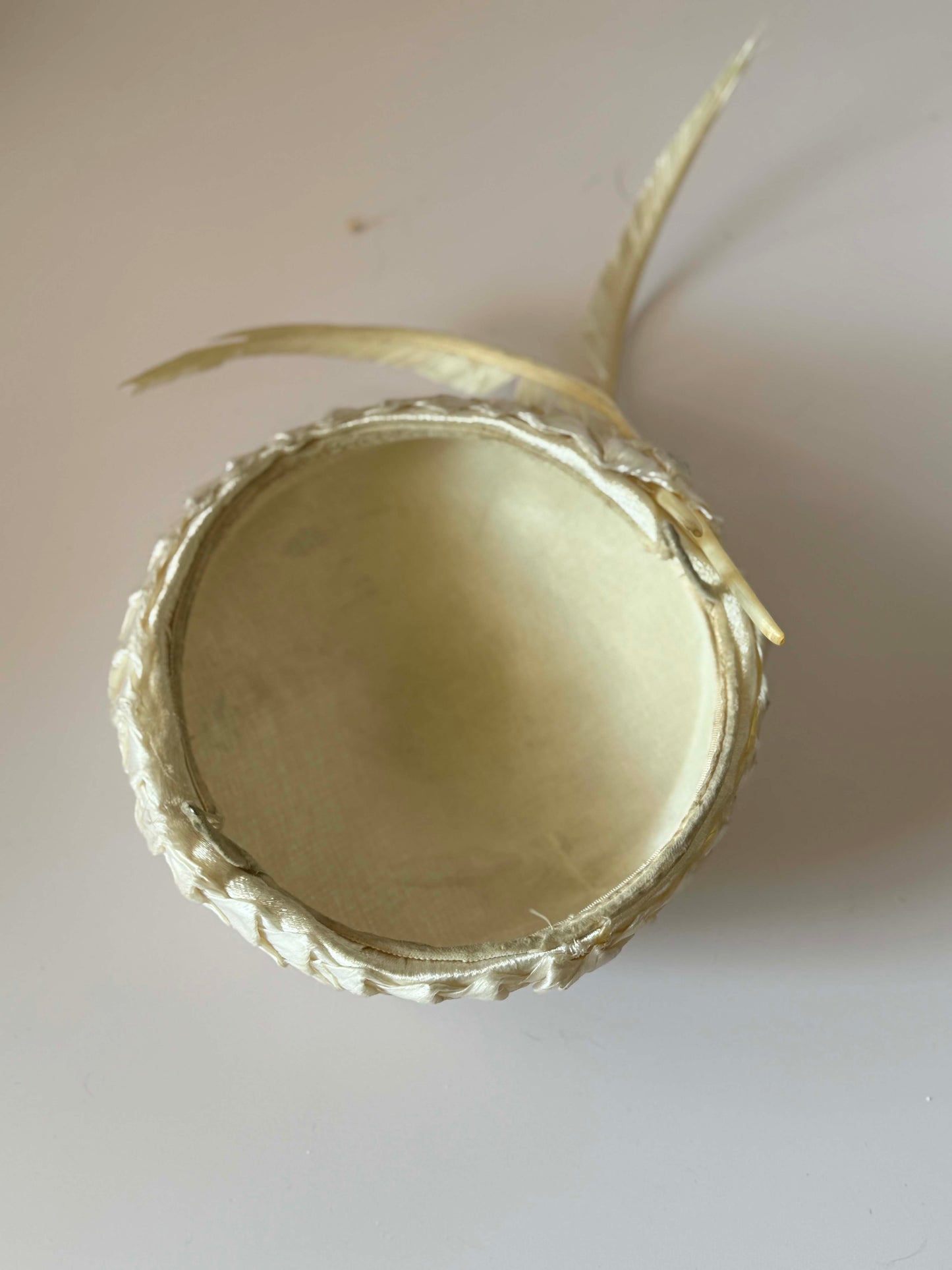 Vintage 1950s Ivory Satin Cocktail Hat | Sculptural Feather Fascinator | Mid Century Bridal Tilt Hat
