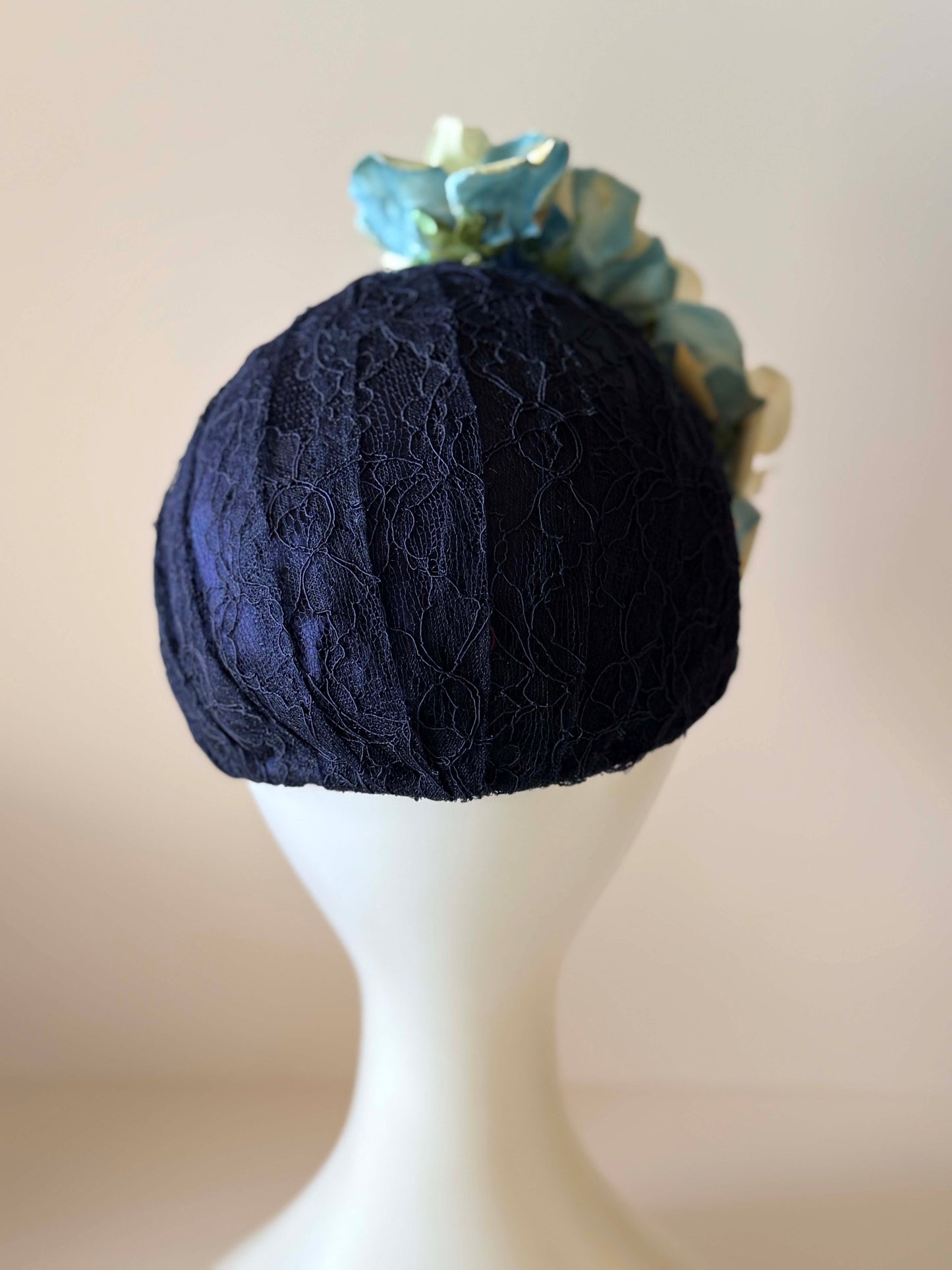 Vintage 1950s Navy Floral Cocktail Hat | Sculptural Blue Flower Fascinator | Mid Century Half Hat Millinery