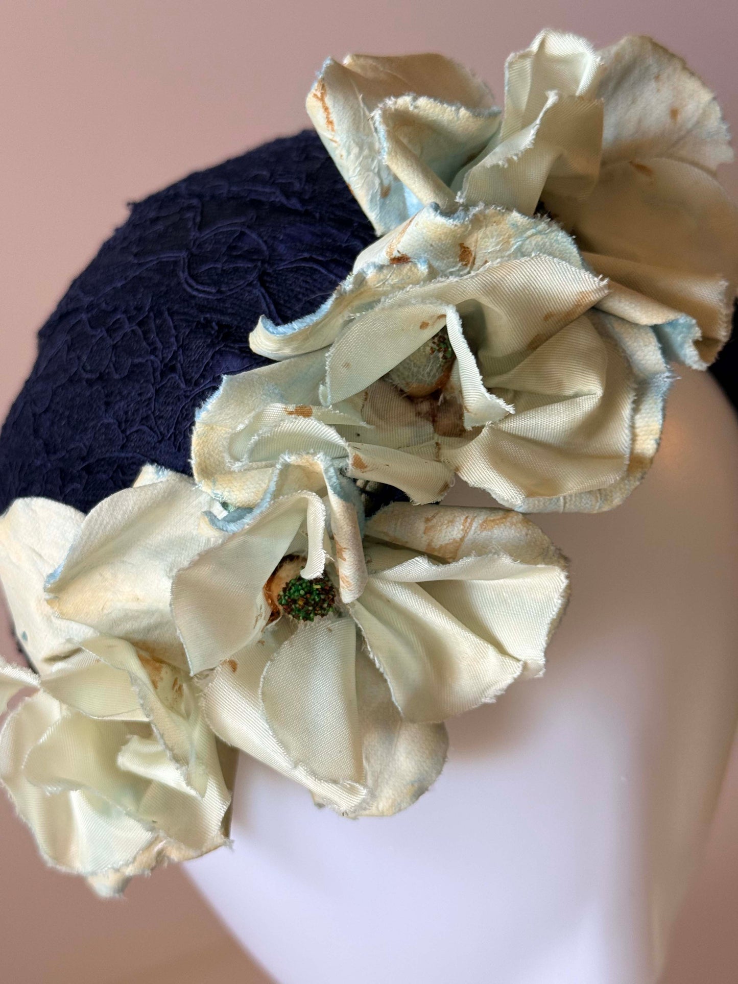 Vintage 1950s Navy Floral Cocktail Hat | Sculptural Blue Flower Fascinator | Mid Century Half Hat Millinery