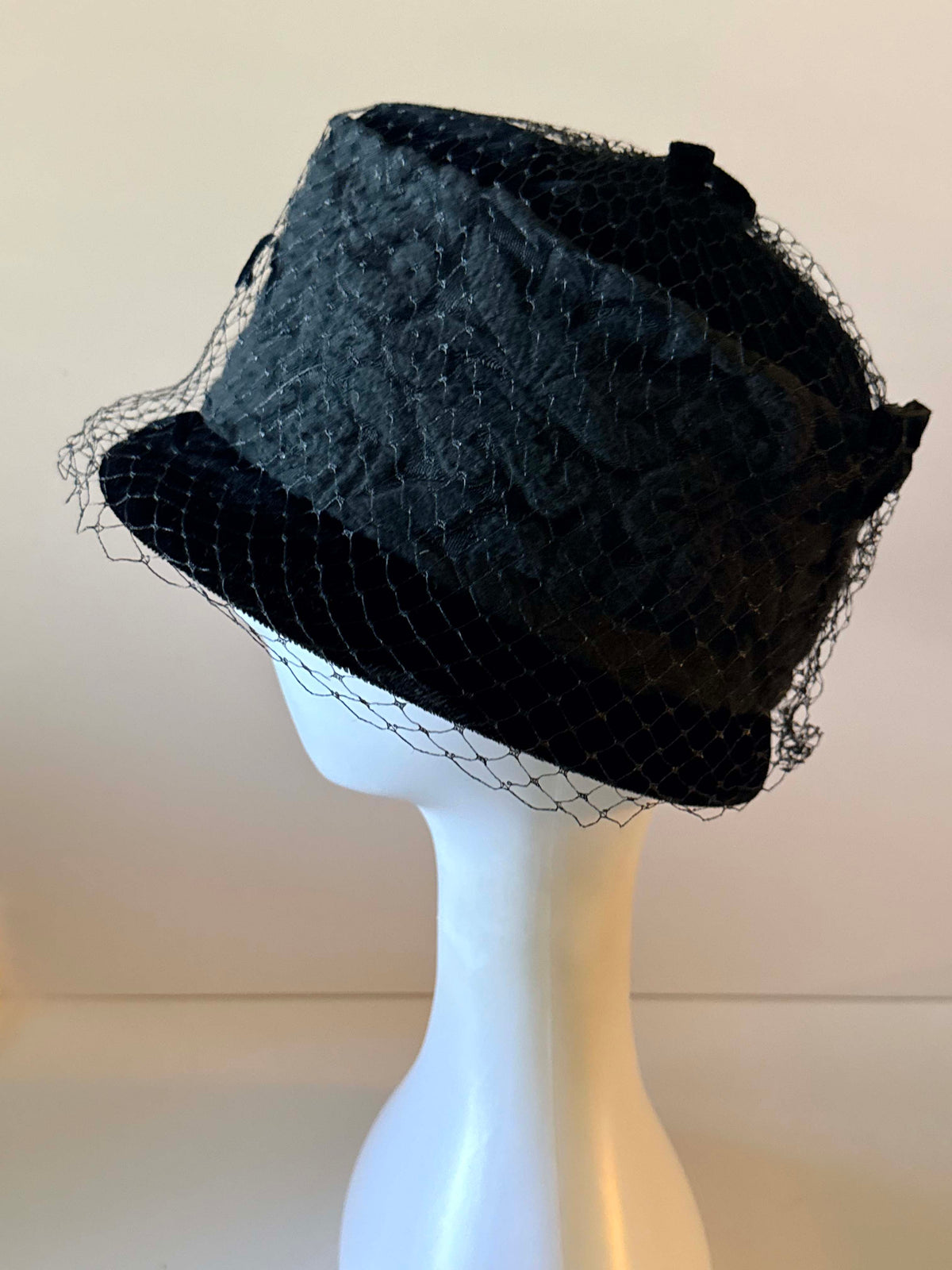 Vintage 1960s Black Velvet Bucket Cloche Hat with Birdcage Veiling and Floral Texture Women's Millinery