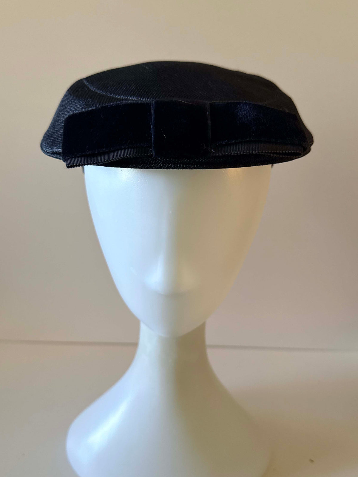 Vintage 1960s Navy Blue Straw Pillbox Hat Velvet Bow Mid Century Mod Structured Women's Millinery