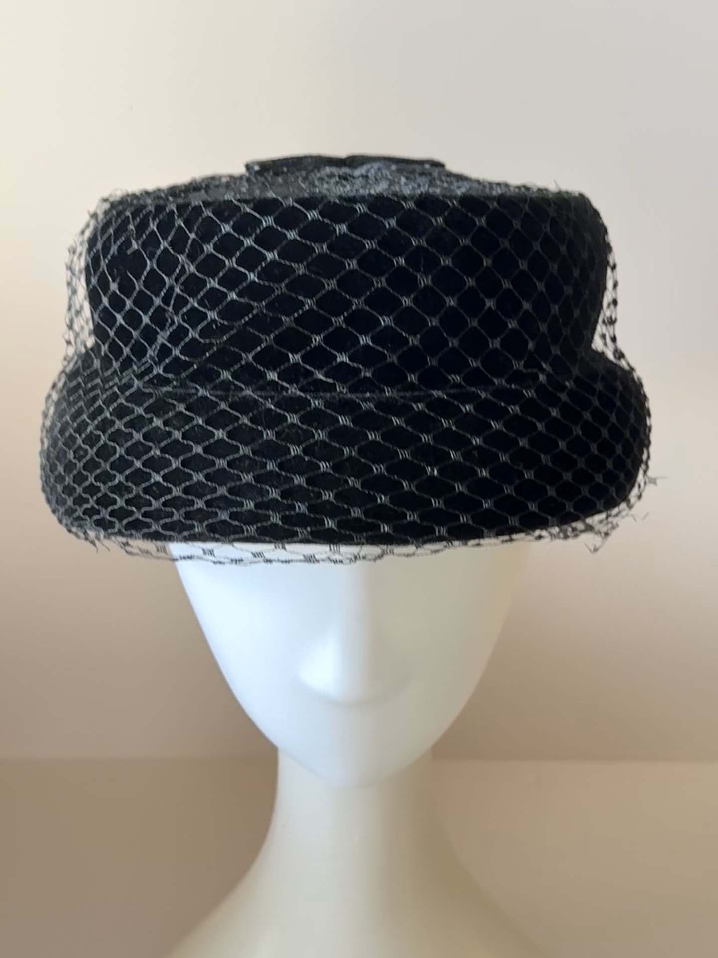 1950s Black Velvet Veiled Hat | Vintage Tilt Cocktail Hat | Mid Century Fascinator with Netting