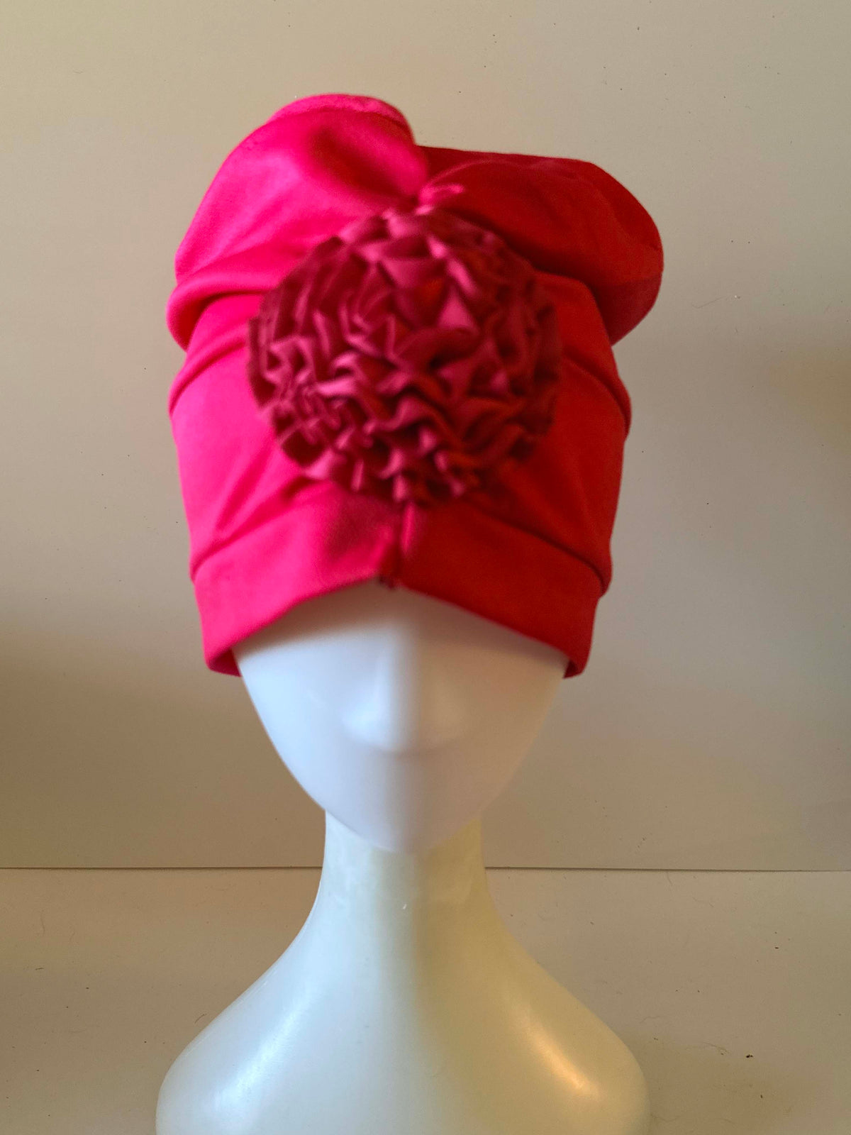 Vintage 1960s Hot Pink Turban Hat Fuchsia Draped Fabric Flower Cocktail Church Wedding Hat Retro Millinery