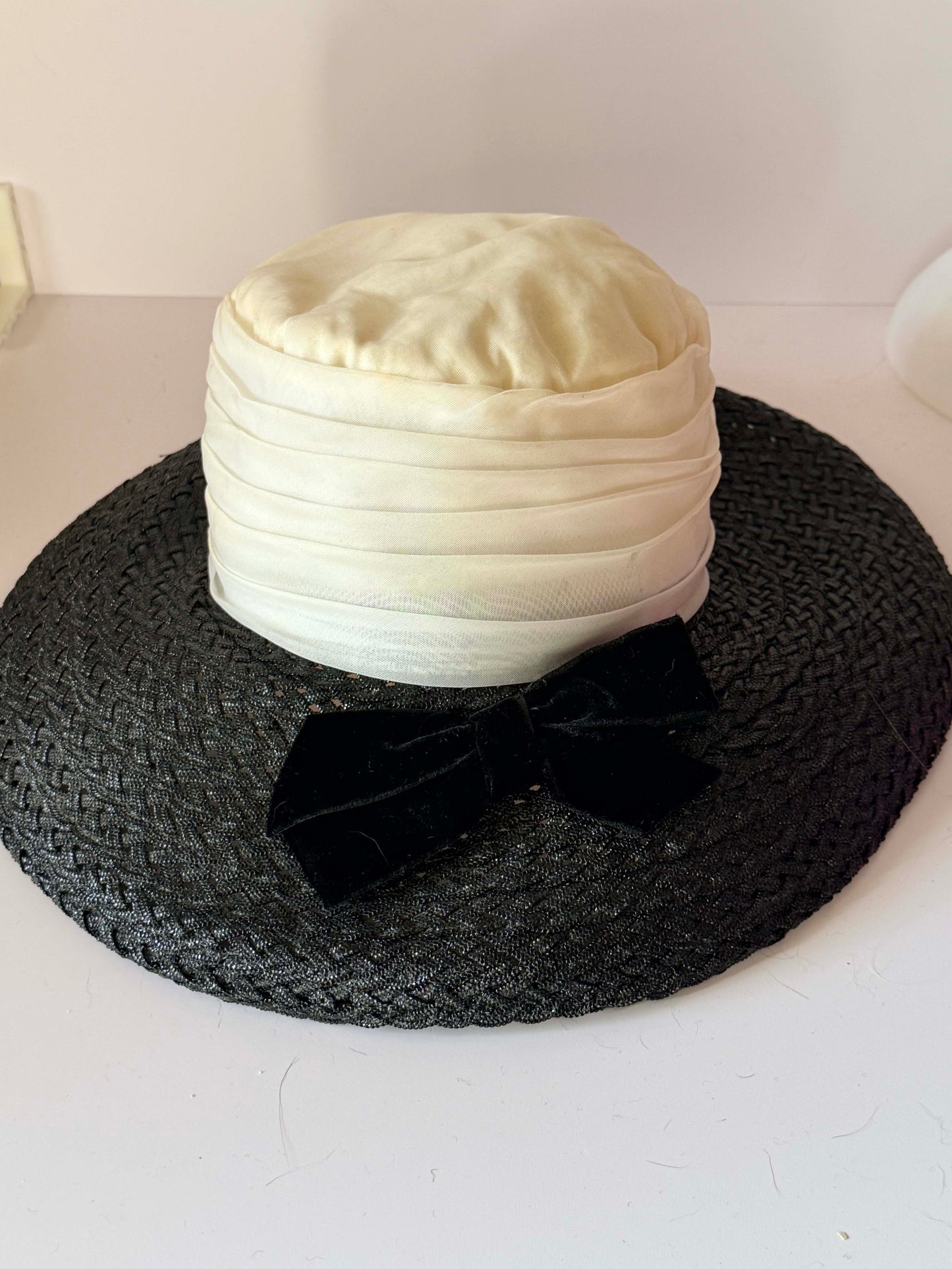 Vintage Black & Ivory Wide Brim Hat | Merli Modes Straw Hat | 1950s Inspired Cocktail Hat | Elegant Garden Party Millinery
