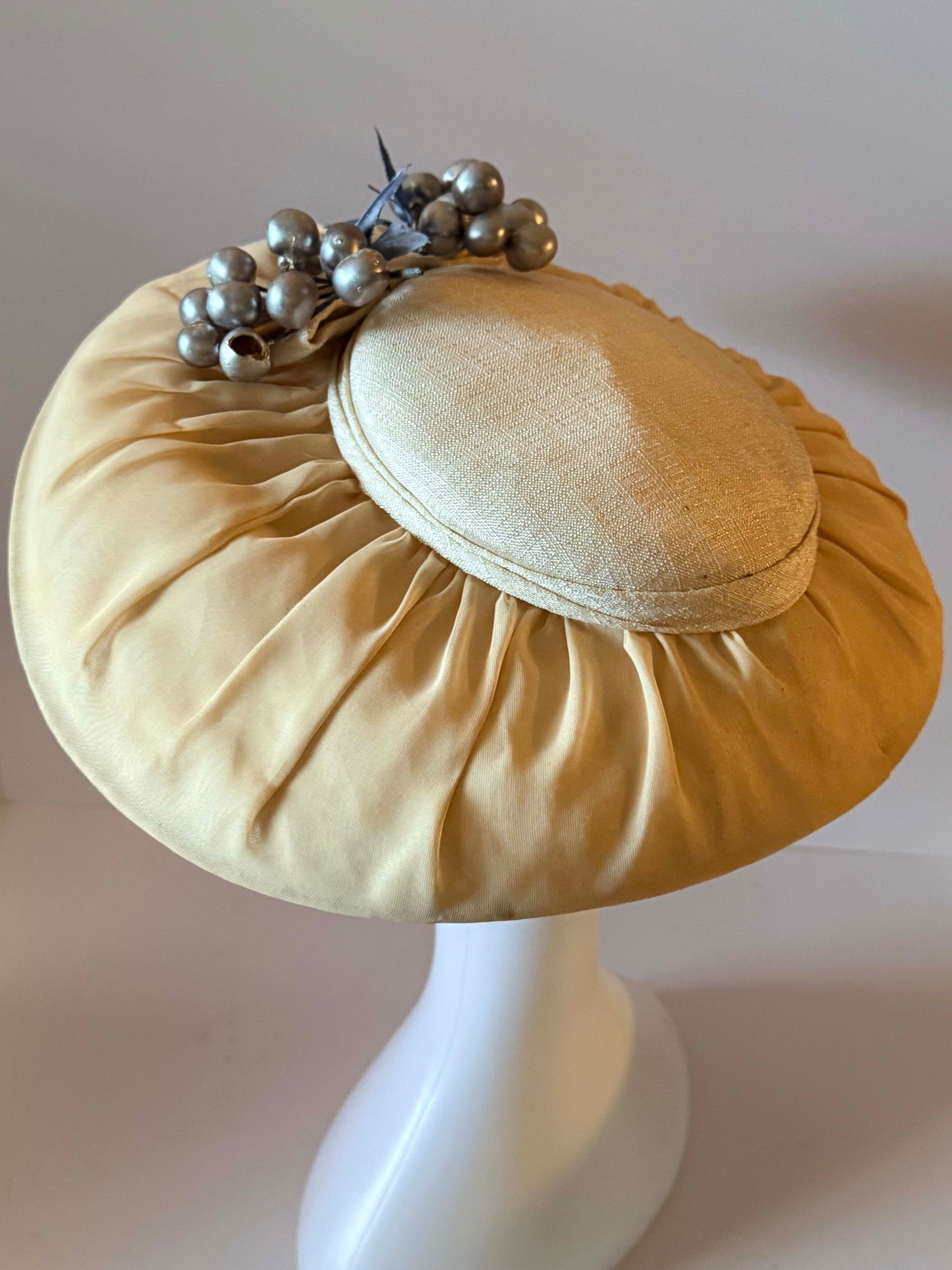 Vintage 1950s Ivory Silk Picture Hat | Wide Brim Formal Hat | Mid Century Occasion Hat with Silver Berry Trim