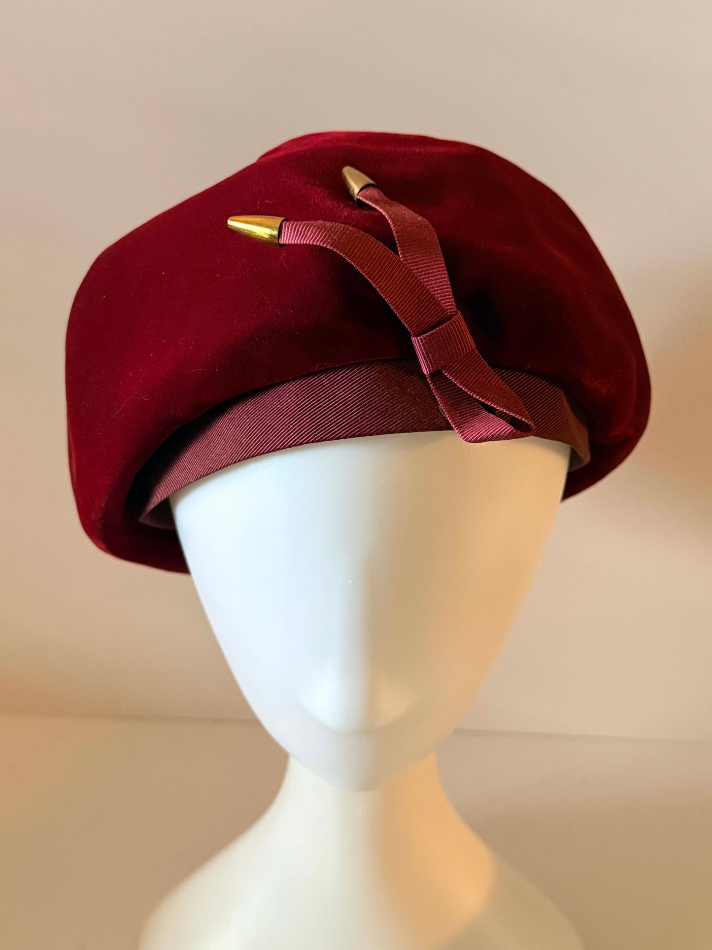 Vintage Gage Burgundy Velvet Beret Hat | 1950s Designer Tam Style Hat | Deep Red Velvet Cocktail Hat | Parisian Millinery | Mid Century Fashion