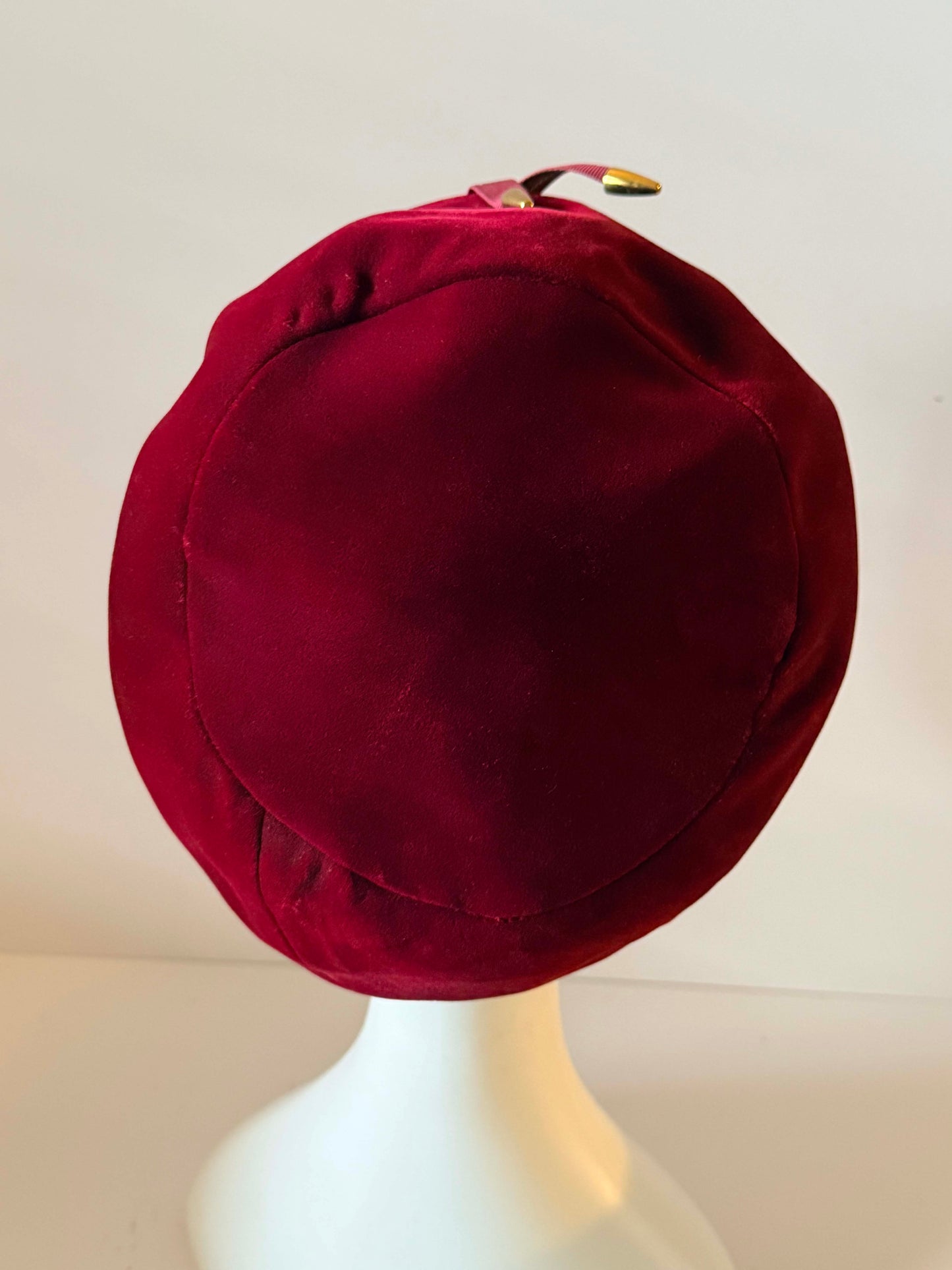 Vintage Gage Burgundy Velvet Beret Hat | 1950s Designer Tam Style Hat | Deep Red Velvet Cocktail Hat | Parisian Millinery | Mid Century Fashion