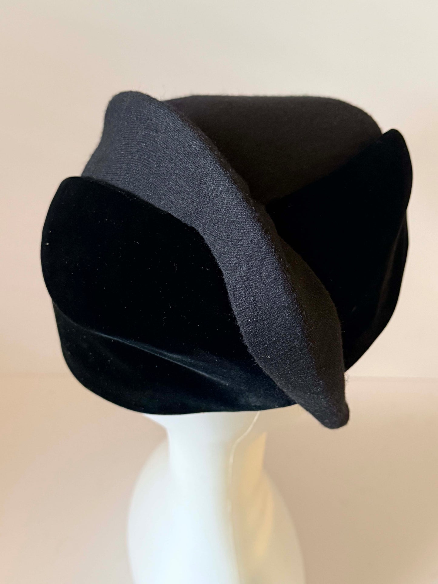 Vintage Sally Victor Black Sculptural Cocktail Hat | 1950s Couture Tilt Hat | Avant Garde Millinery | Dramatic Velvet Evening Hat | Designer New York Hat