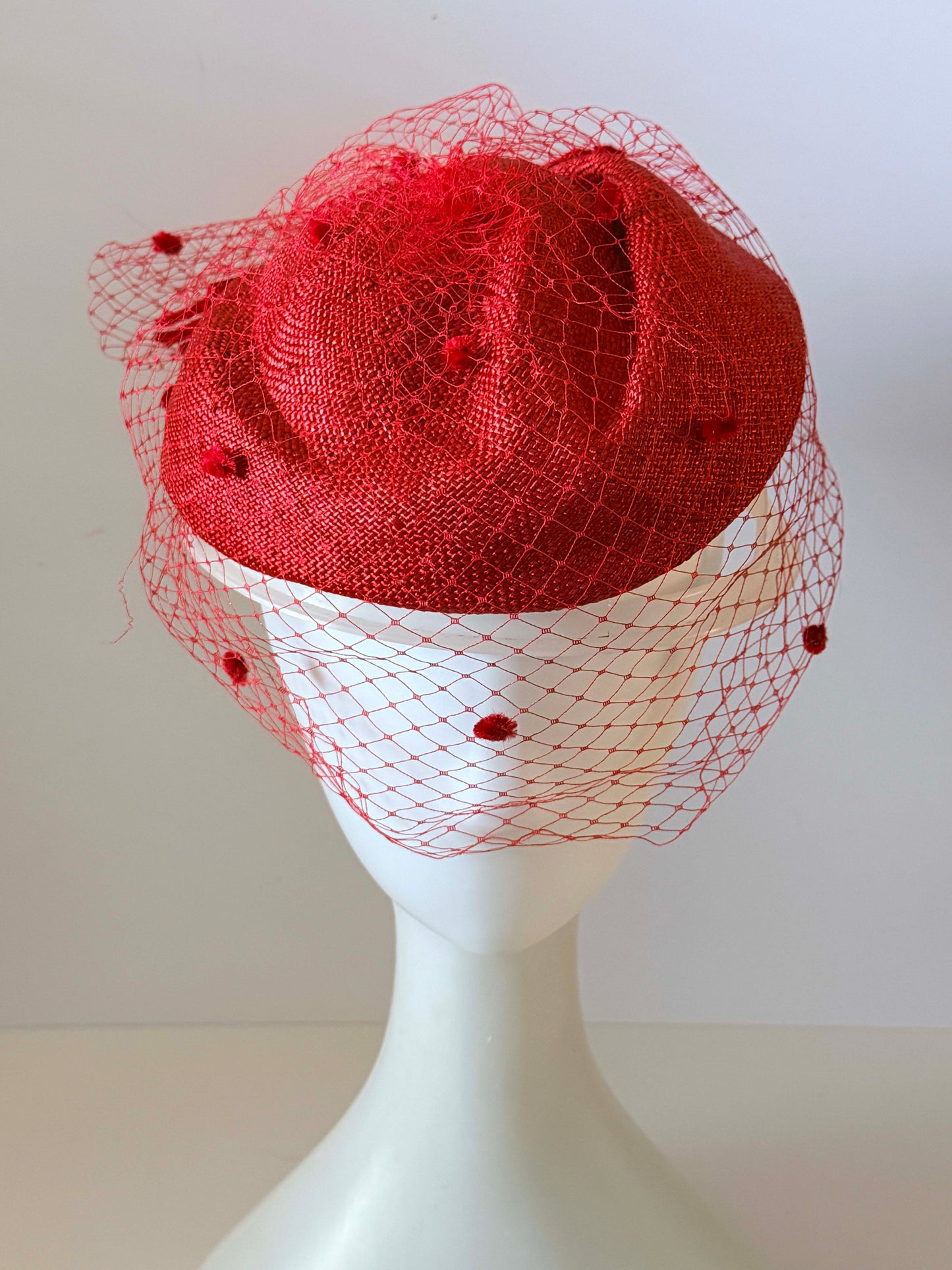 Vintage Red Veiled Cocktail Hat | 1950s Inspired Sinamay Fascinator | Cherry Red Birdcage Veil Hat | Kentucky Derby Hat | Wedding Guest Millinery