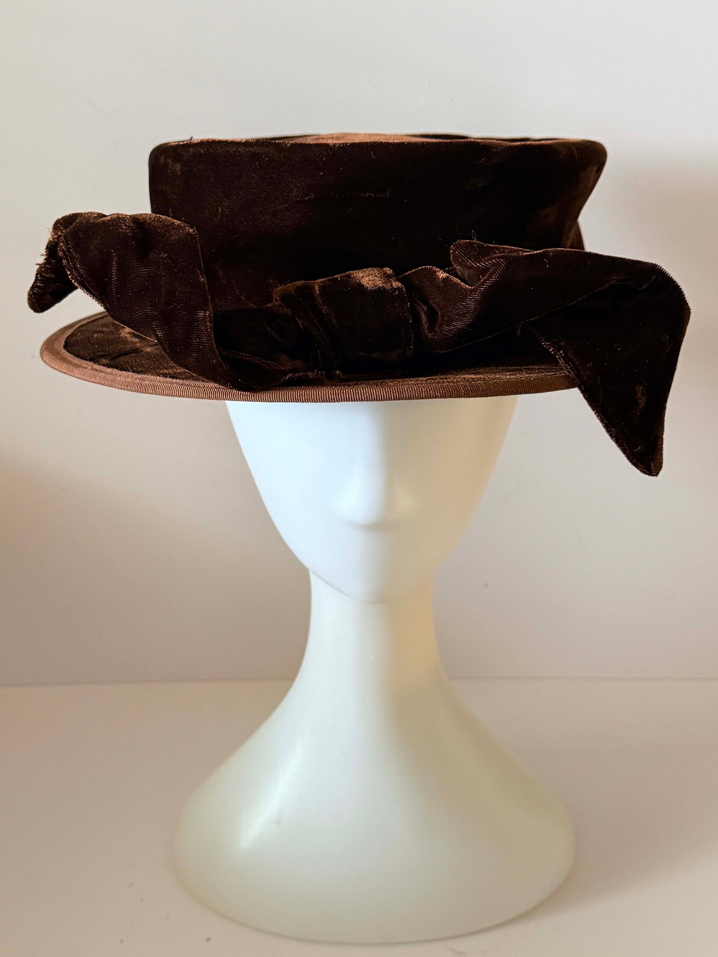 Vintage Gilles Francois Paris Brown Velvet Top Hat | French Millinery | Sculptural Cocktail Hat | Equestrian Style Hat | Couture-Inspired Statement Hat