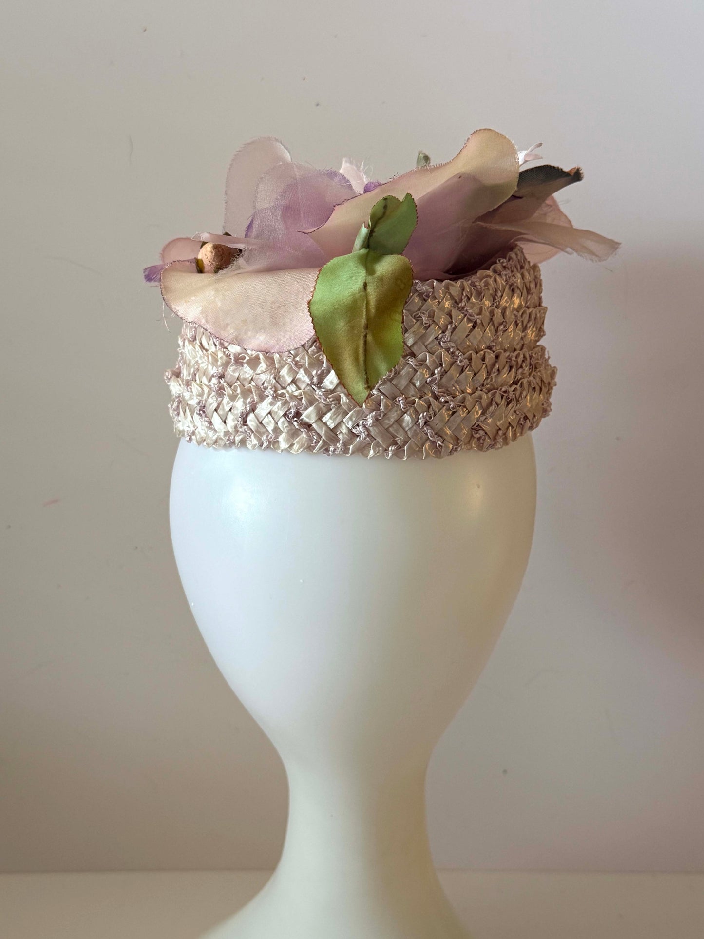 Vintage Lavender Floral Pillbox Hat | 1960s Flower Fascinator | Pastel Purple Raffia Pillbox | Romantic Wedding Guest Hat | Spring Garden Party Millinery