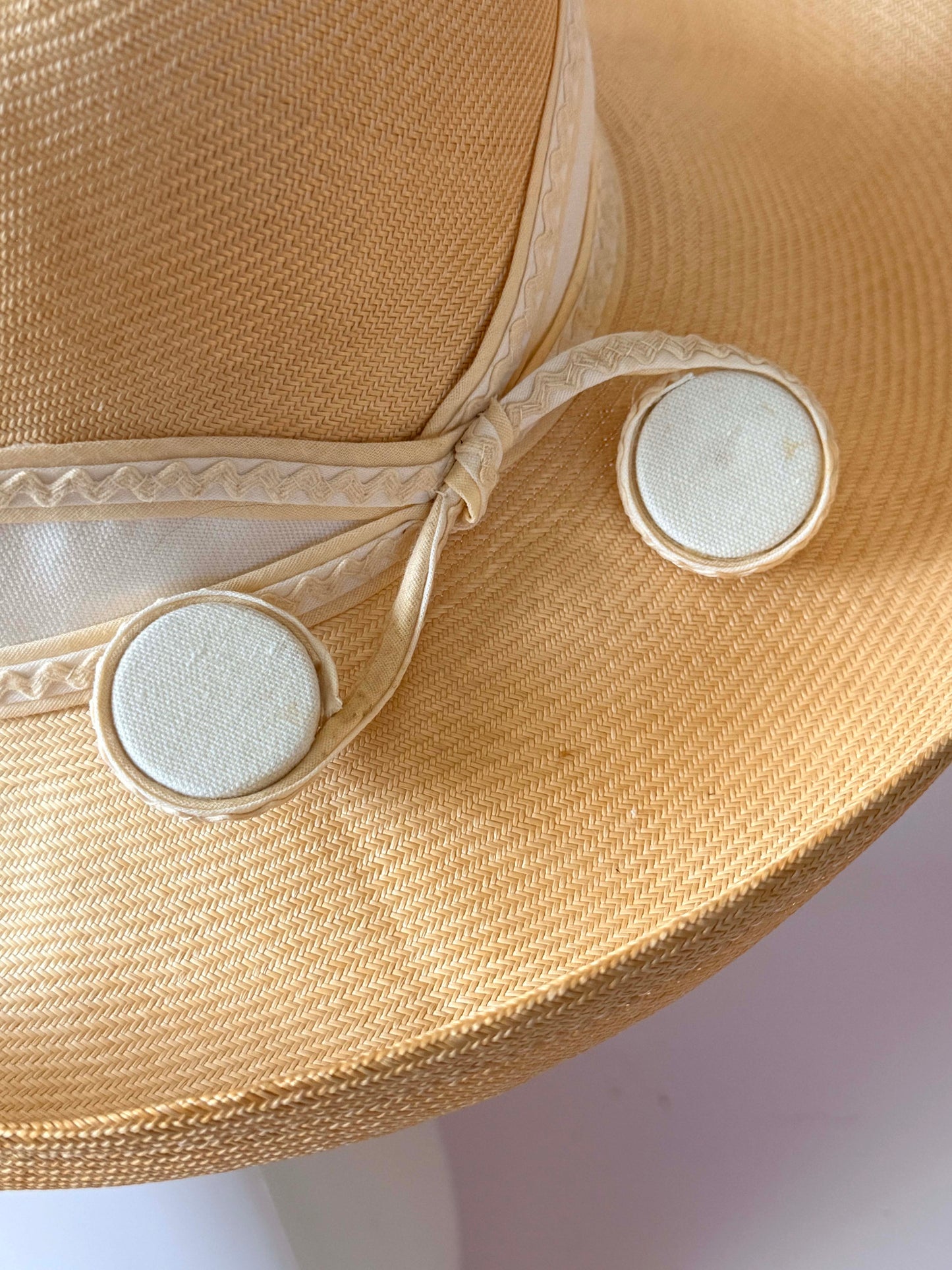Vintage 1980s Mr John Classic Wide Brim Straw Hat | Ivory Cream Occasion Hat | Kentucky Derby Garden Party Wedding Hat