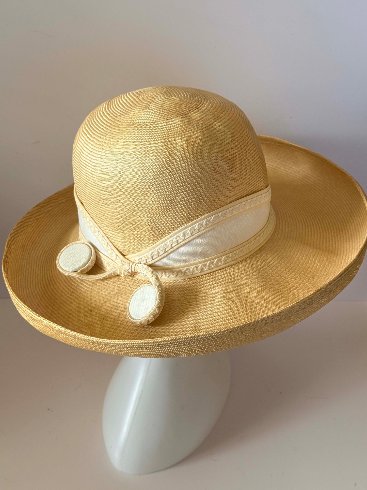 Vintage 1980s Mr John Classic Wide Brim Straw Hat | Ivory Cream Occasion Hat | Kentucky Derby Garden Party Wedding Hat