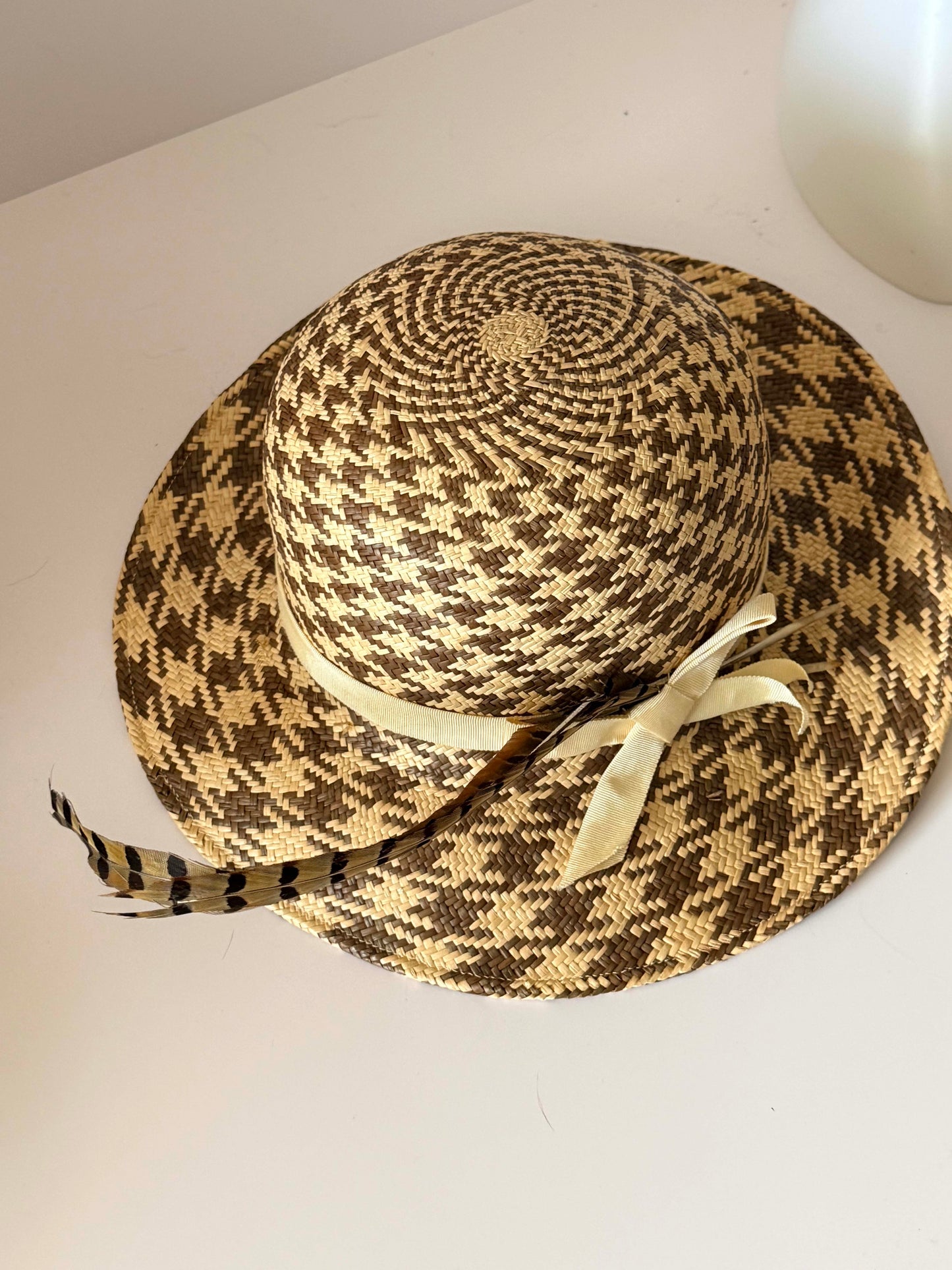 Vintage 1950s Frank Olive Straw Picture Hat | Two-Tone Woven Wide Brim Hat | Feather Trim Garden Party Derby Hat