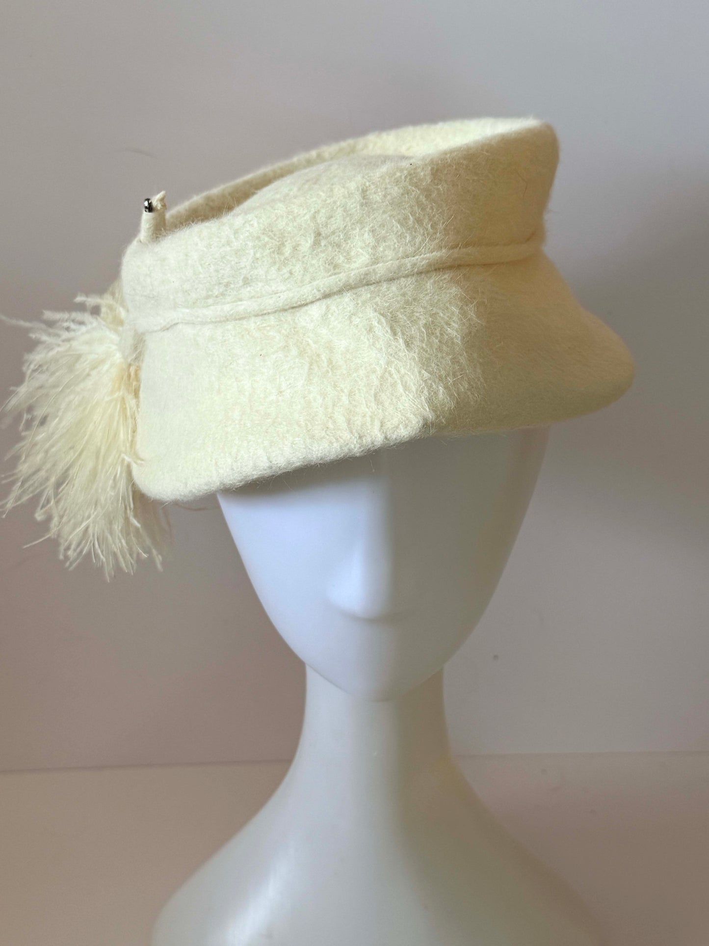 Vintage Roberta Bernays Ivory Angora Hat, 1960s Feather Cocktail Hat, Winter White Designer Hat, Bridal Hat, Church Hat, Derby Hat