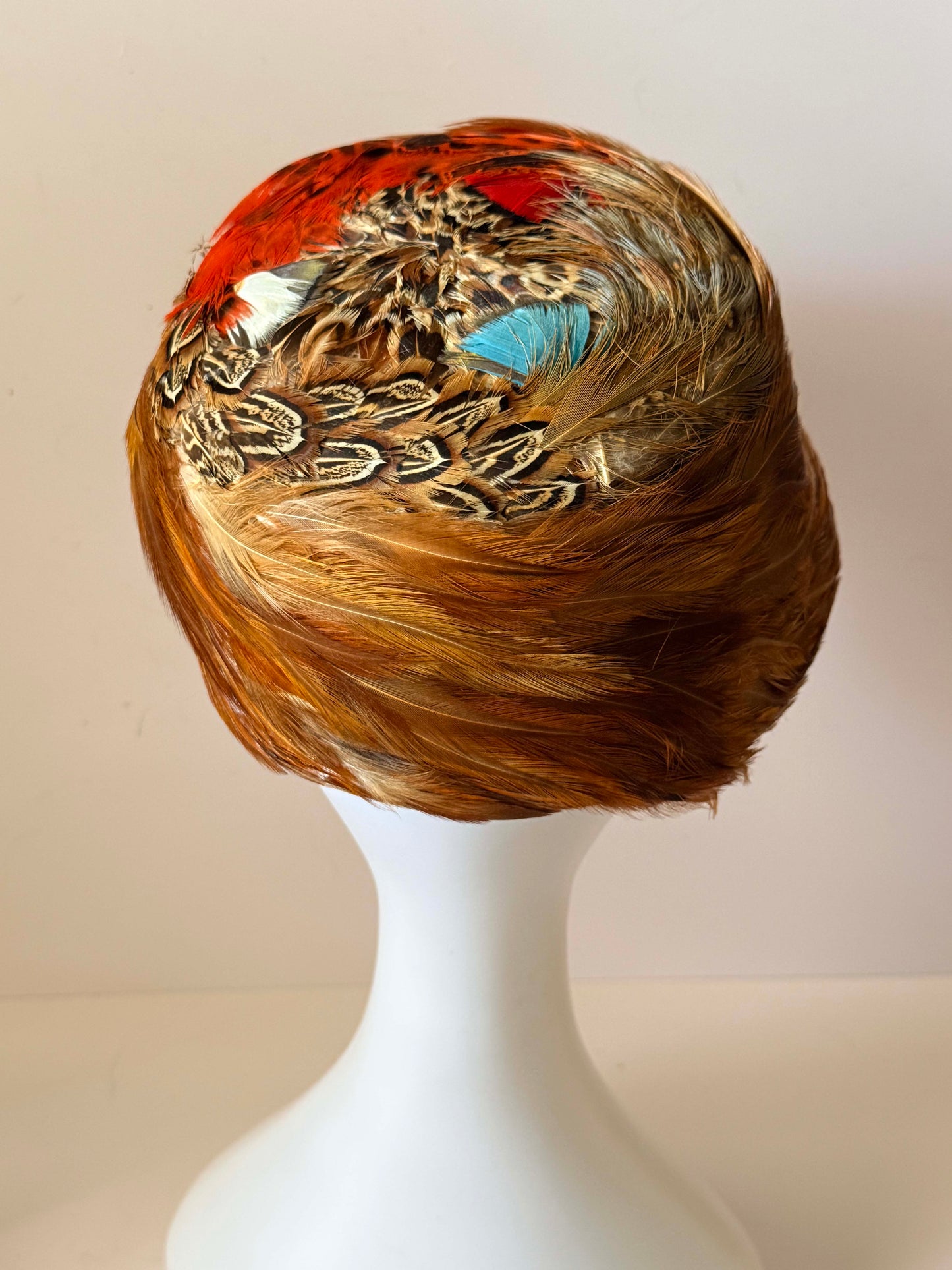 Vintage 1950s Feather Cloche Hat | Pheasant Feather Cocktail Hat | Mid Century Feathered Pillbox | Autumn Millinery | Statement Vintage Hat