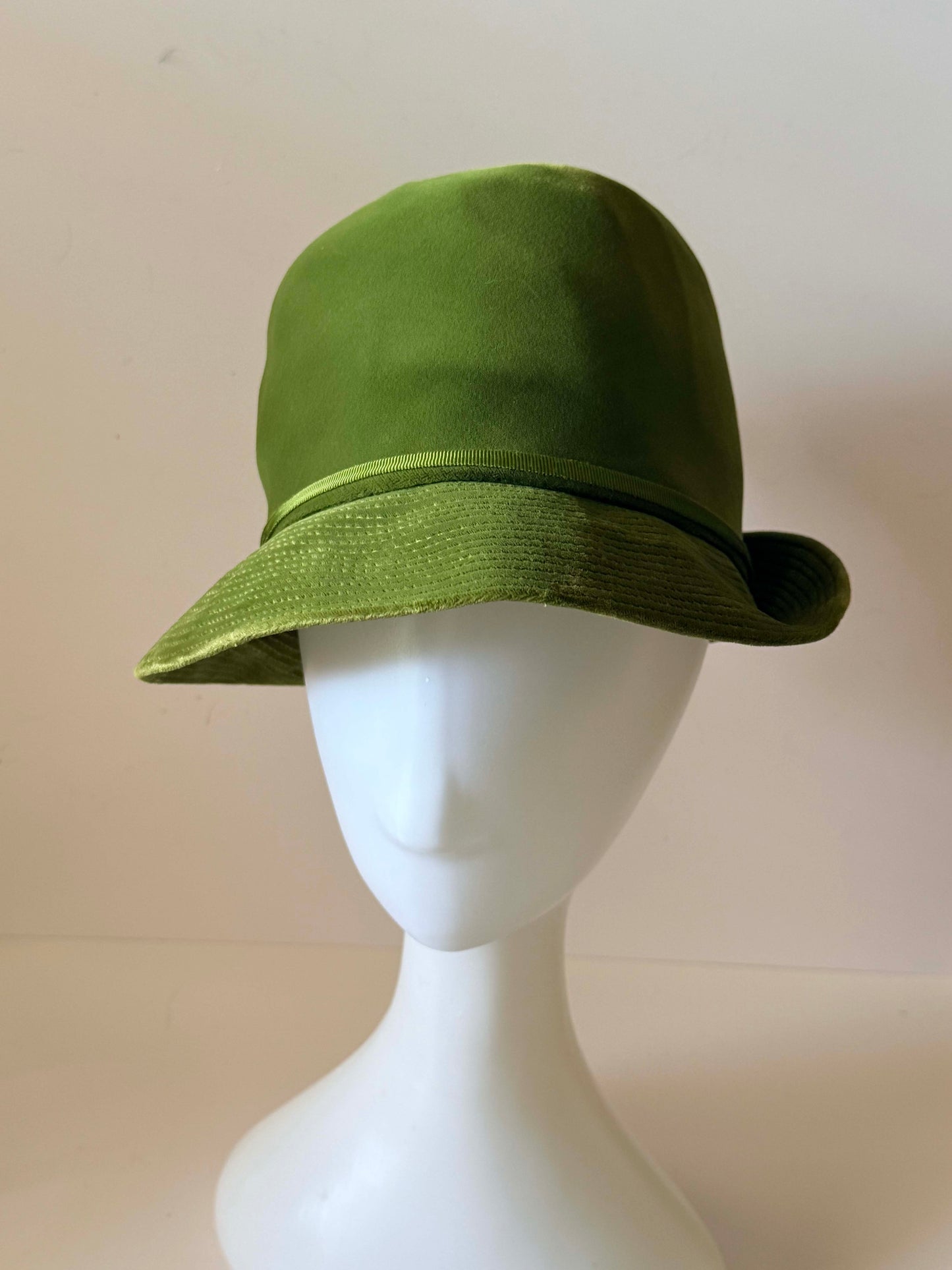 Vintage 1960s Olive Green Velvet Cloche Hat | Mod Bucket Hat | Mid Century Velvet Hat | Retro Women's Fashion Hat | Mad Men Style