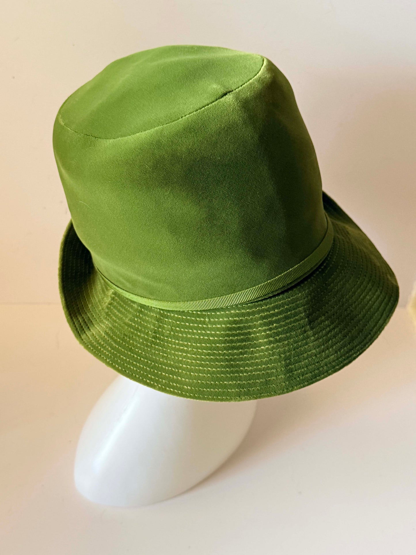 Vintage 1960s Olive Green Velvet Cloche Hat | Mod Bucket Hat | Mid Century Velvet Hat | Retro Women's Fashion Hat | Mad Men Style