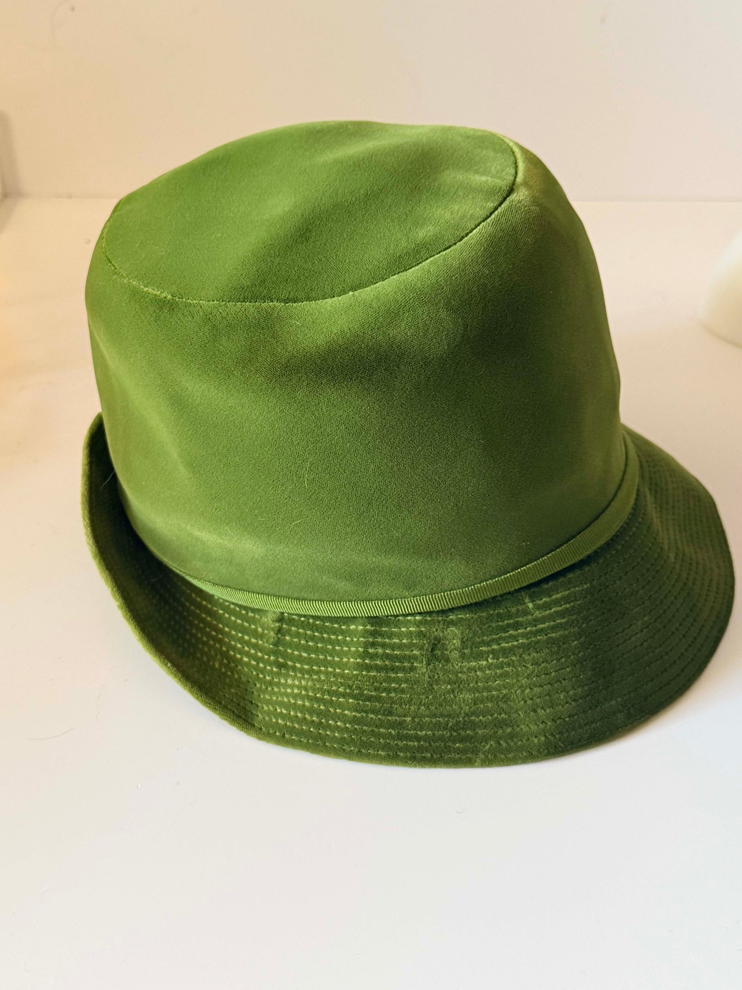 Vintage 1960s Olive Green Velvet Cloche Hat | Mod Bucket Hat | Mid Century Velvet Hat | Retro Women's Fashion Hat | Mad Men Style
