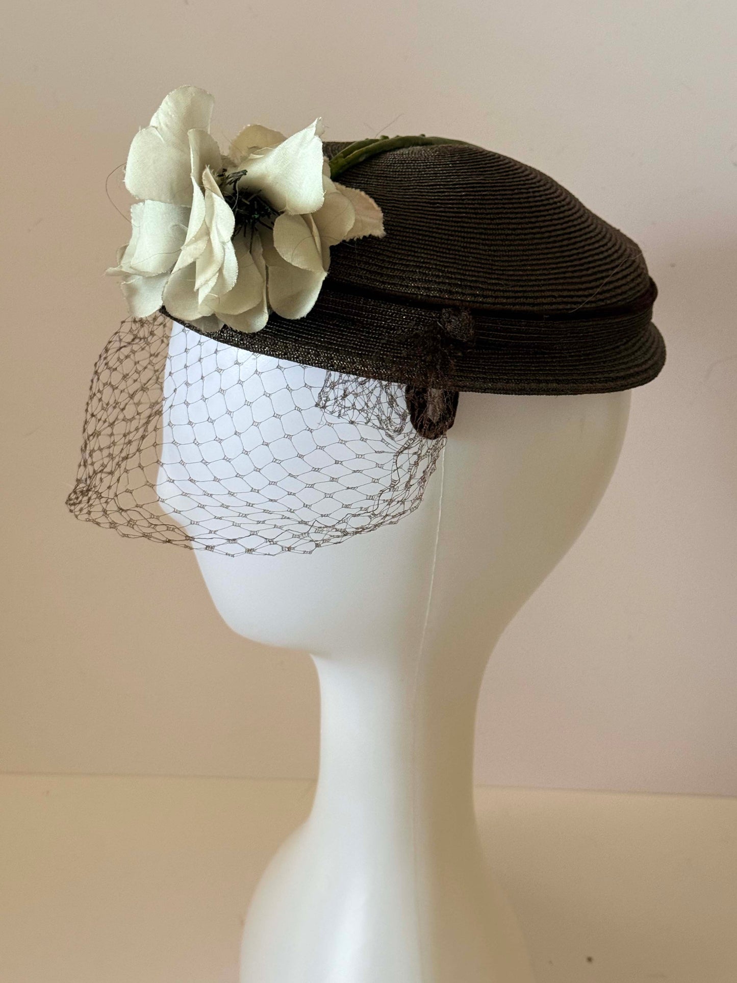 Vintage Evelyn Varon Modes Veiled Pillbox Hat, Brown Straw Cocktail Hat, White Floral Fascinator, 1960s Designer Millinery, Wedding Guest Hat