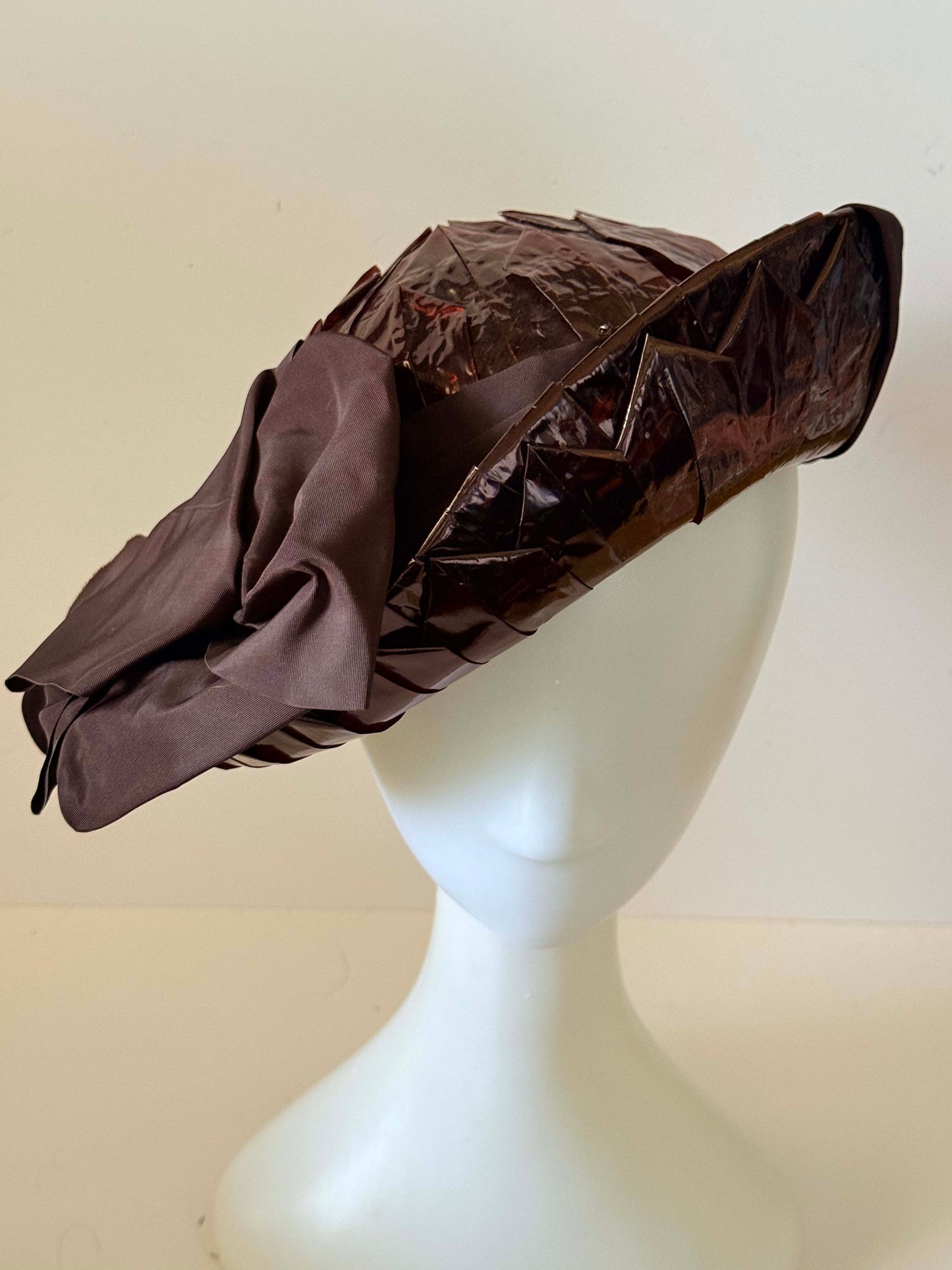 Vintage Evelyn Varon Model Hat, Sculptural Cocktail Hat, Brown Cellophane Hat, Avant Garde Millinery, 1950s Designer Hat