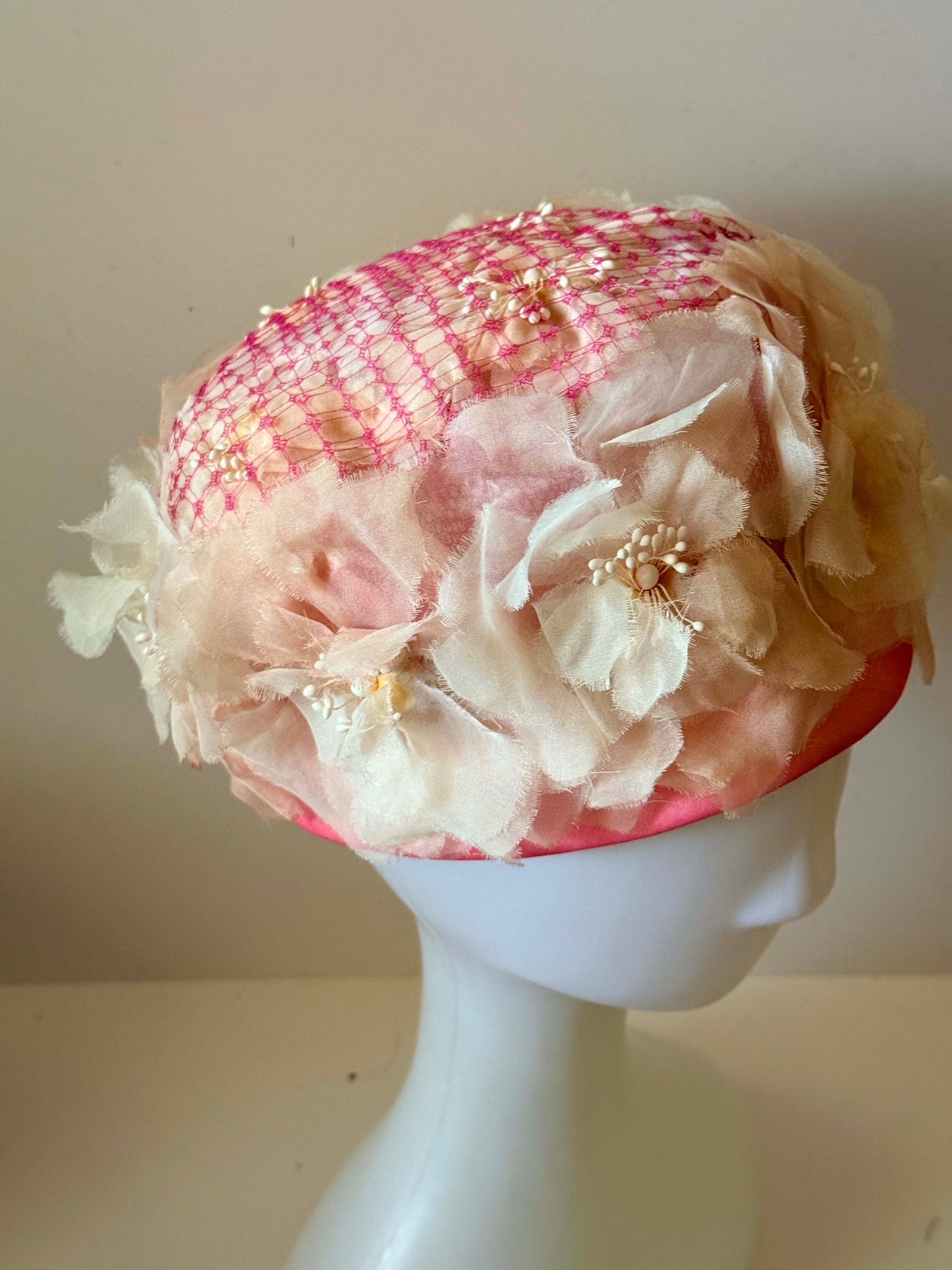 Vintage Mark III Floral Pillbox Hat, Pink Floral Cocktail Hat, 1960s Flower Hat, Veiled Spring Hat, Romantic Bridal Hat, Garden Party Millinery