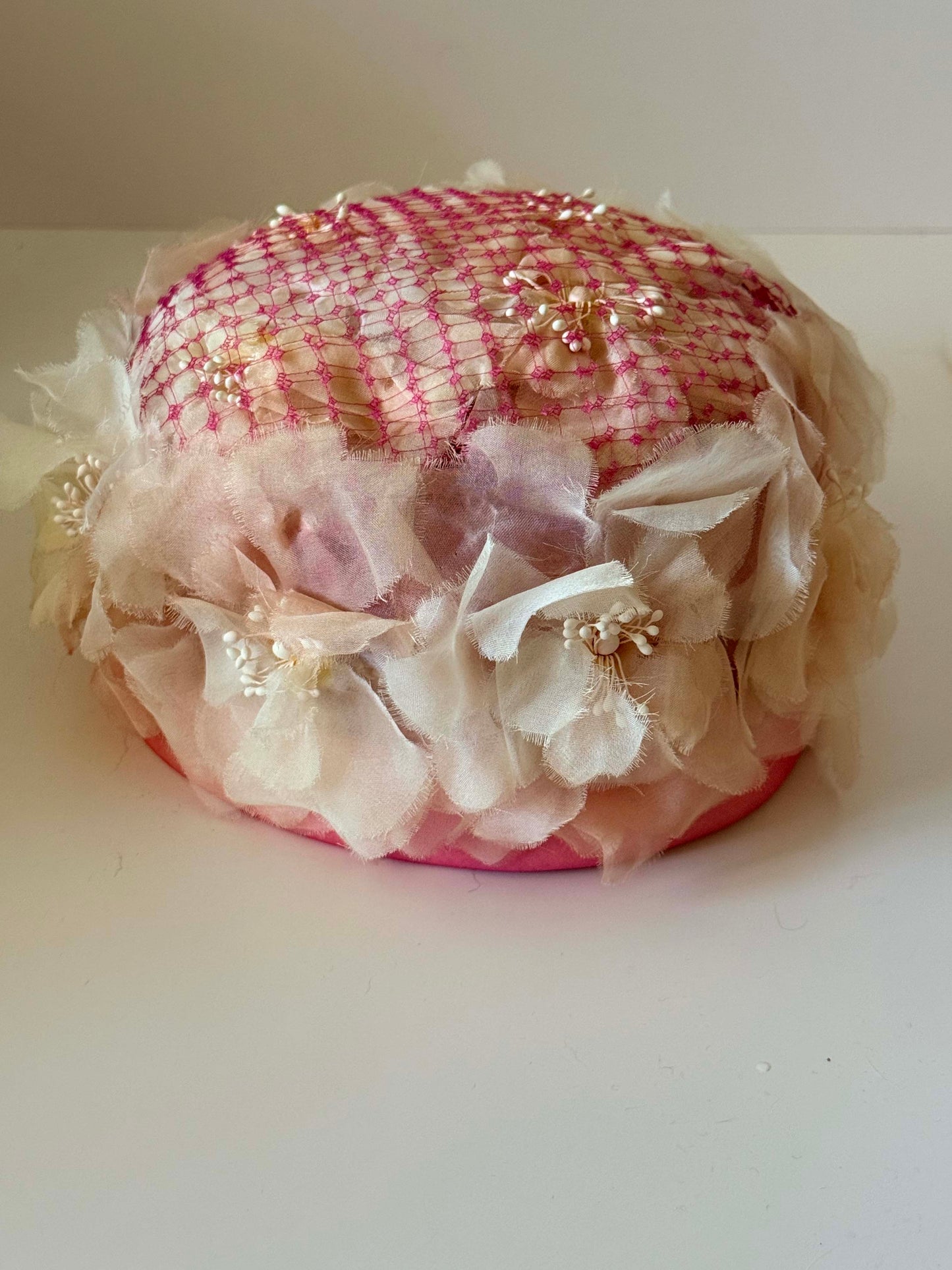 Vintage Mark III Floral Pillbox Hat, Pink Floral Cocktail Hat, 1960s Flower Hat, Veiled Spring Hat, Romantic Bridal Hat, Garden Party Millinery