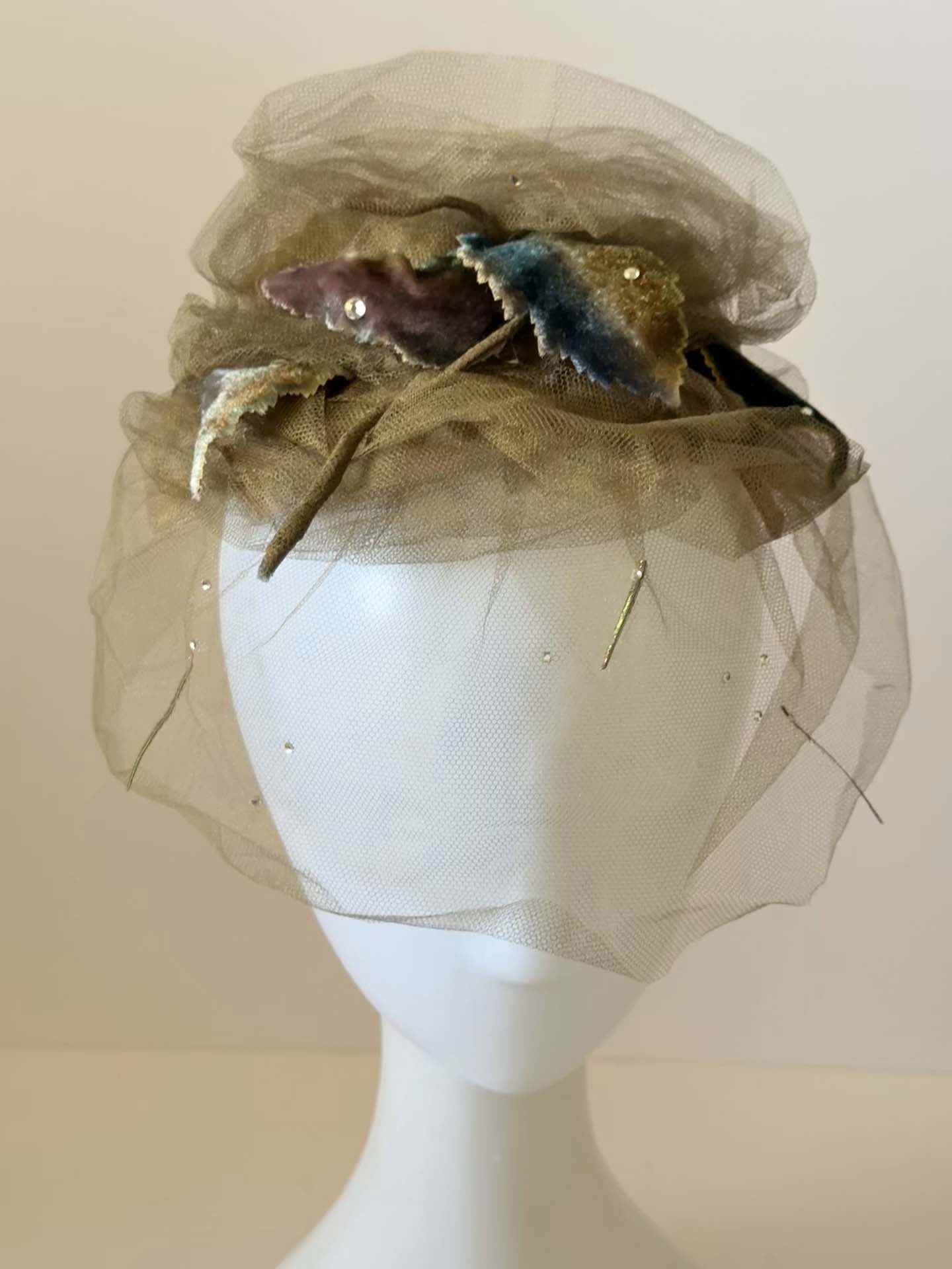 Vintage Crescent Spokane Veiled Fascinator Hat, Brown Tulle Cocktail Hat, Velvet Leaf Fascinator, 1950s Woodland Veil Hat, Rhinestone Millinery