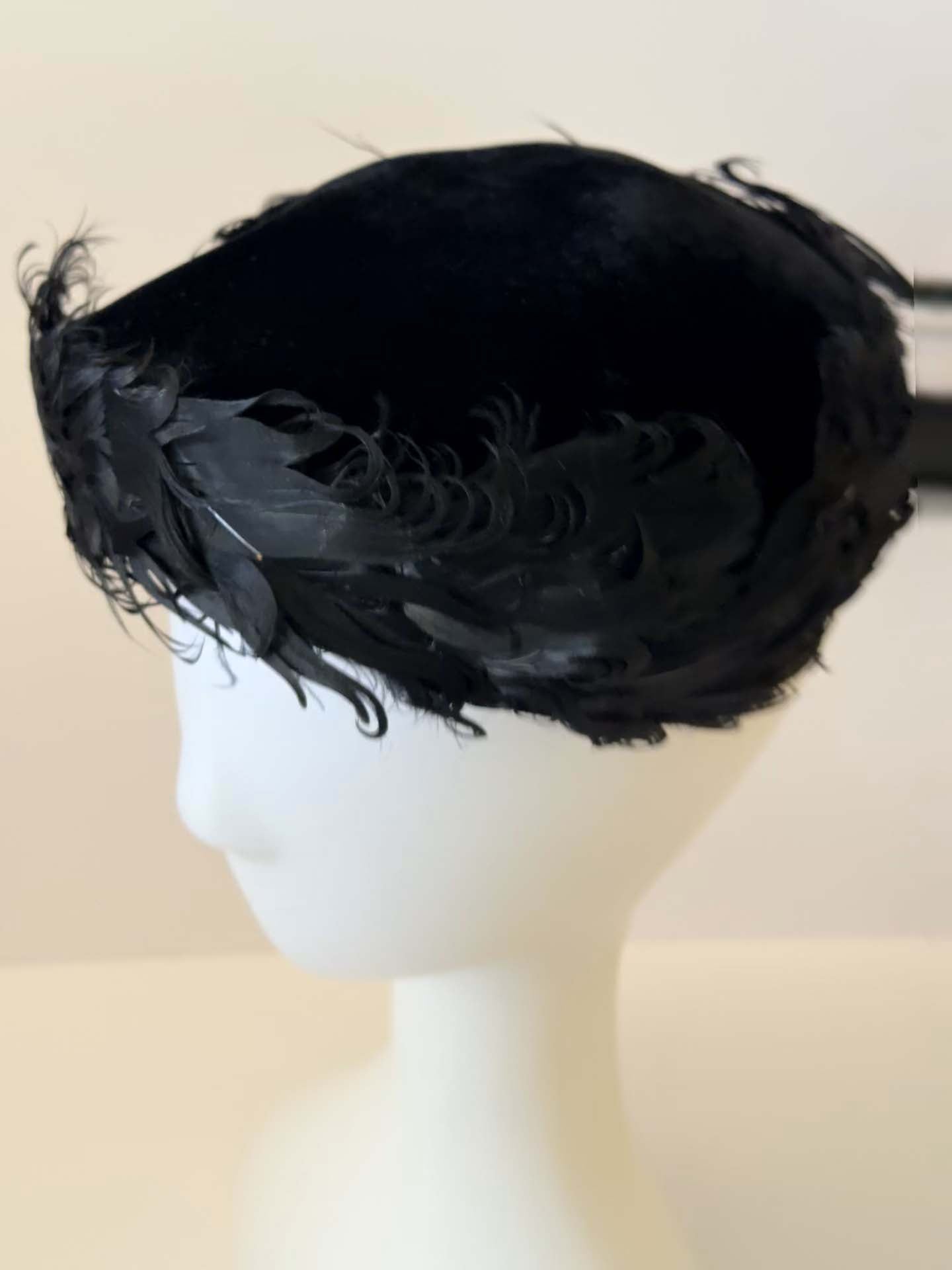 Vintage Black Feather Pillbox Hat | 1950s Cocktail Hat | Black Feather Trim Toque | Mid Century Millinery | Classic Formal Hat